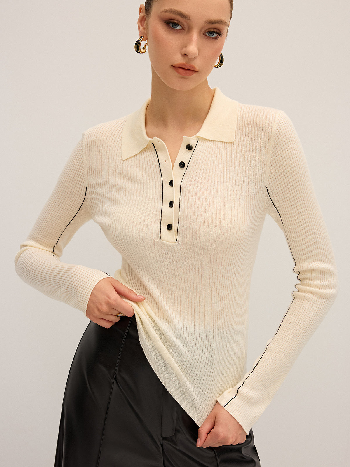 Haut en maille côtelée en mélange de laine, style polo