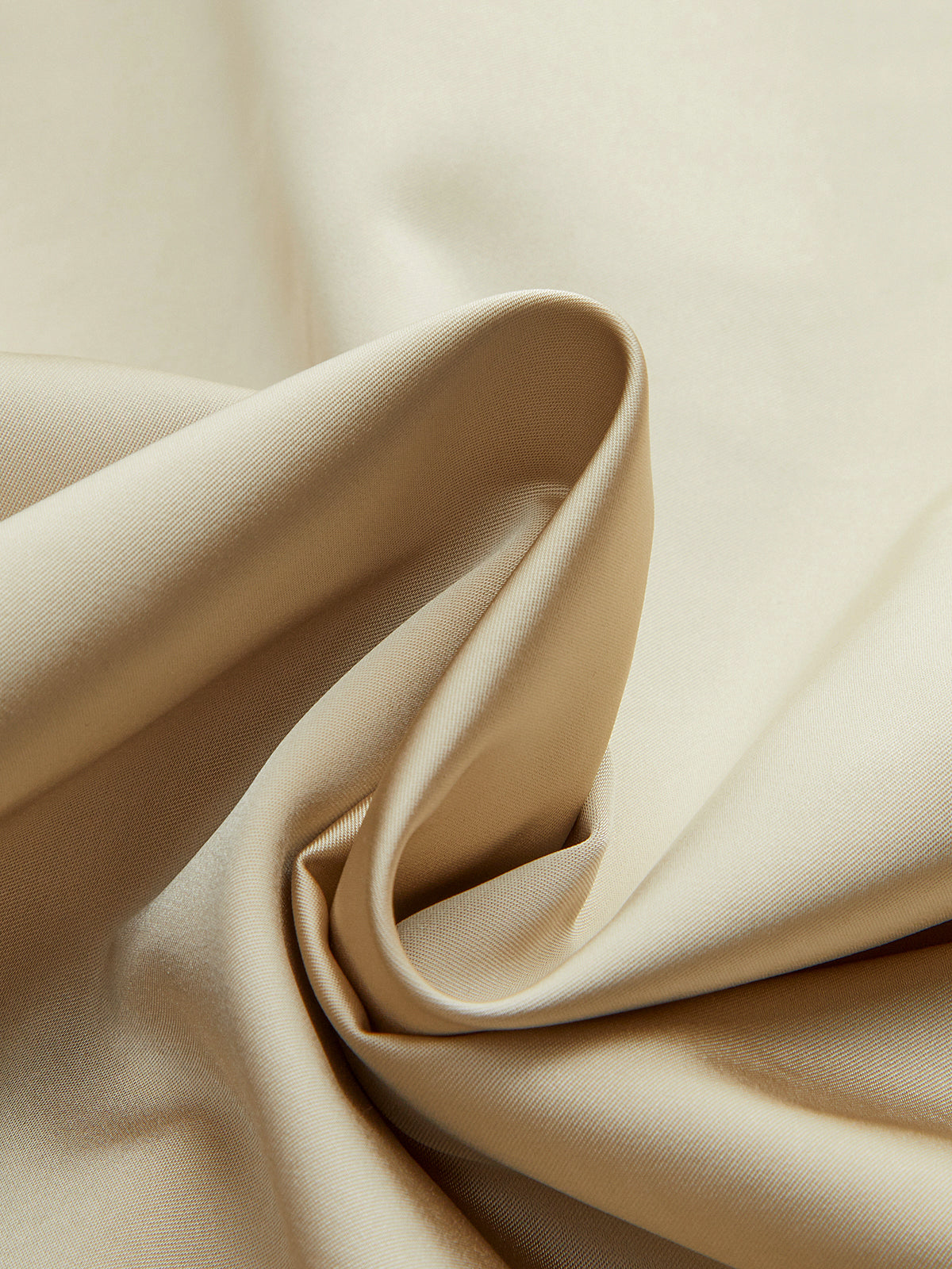 Belted Volume-Sleeve Jacket with Cloth Button