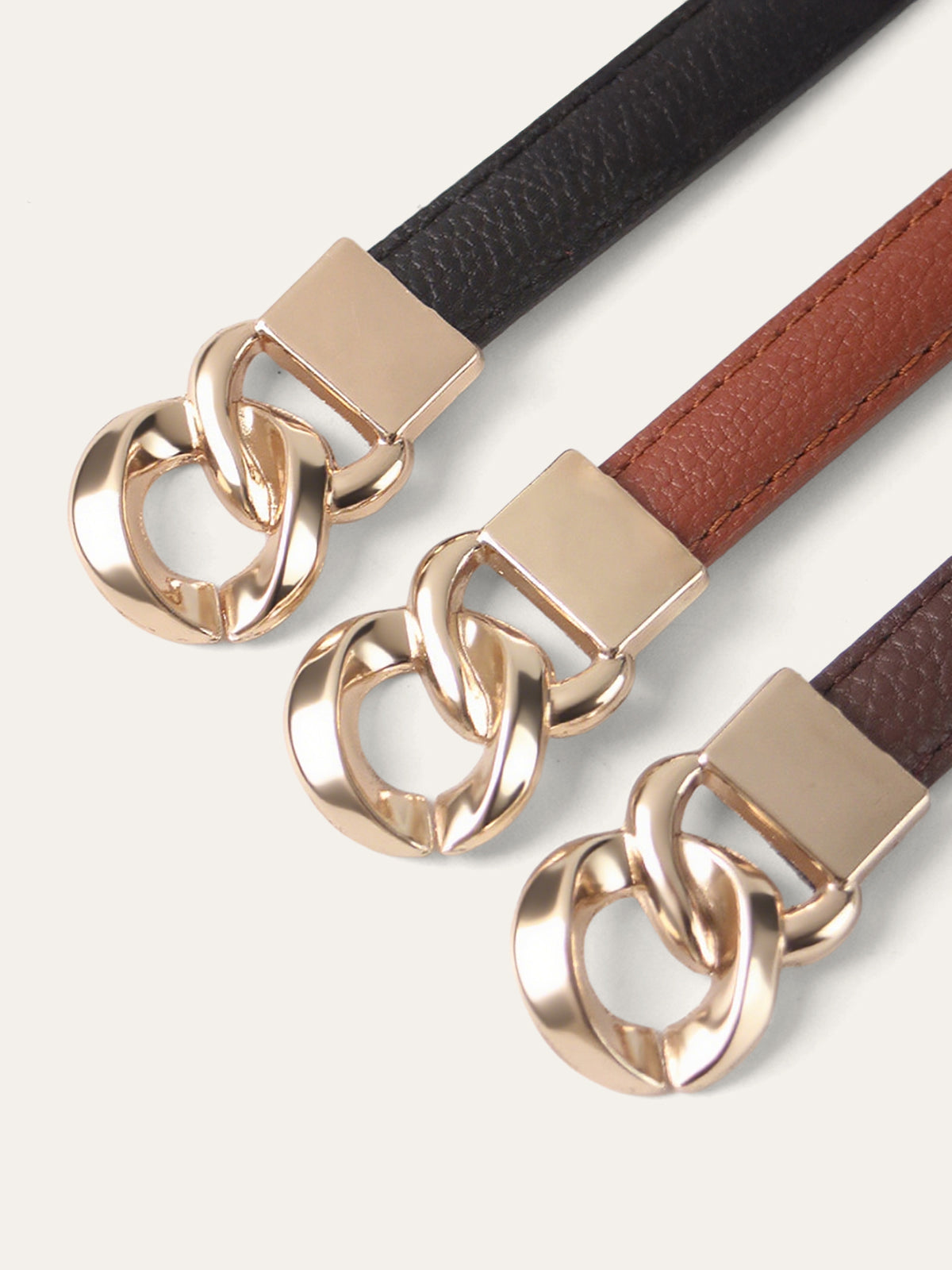 Ceinture fine en cuir PU avec boucle torsadée