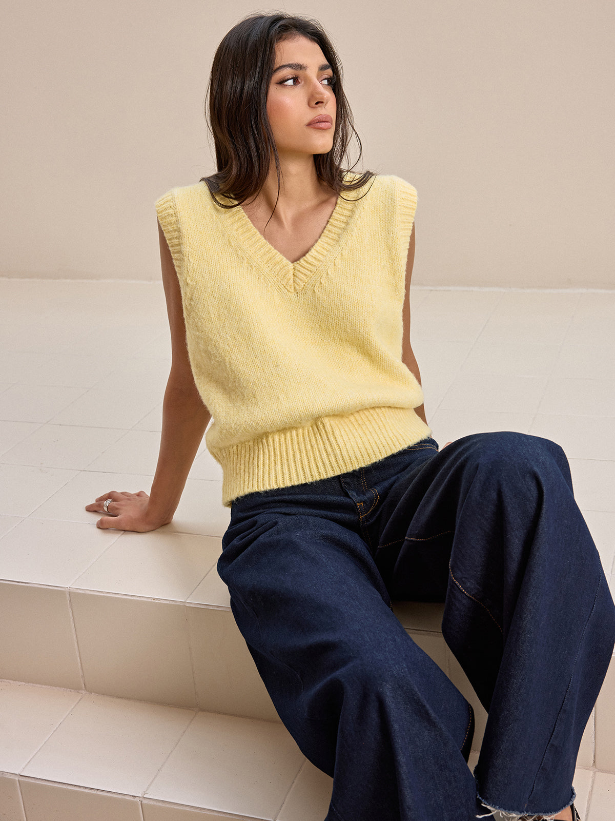 Gilet tricoté en mélange de laine à col en V