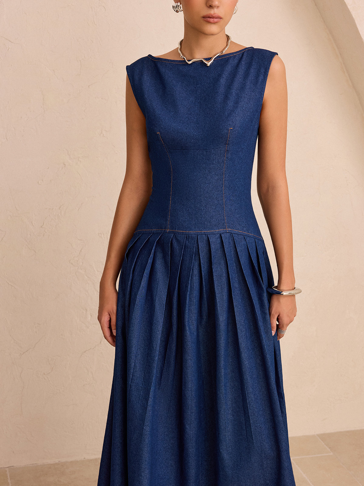 Robe longue plissée sans manches imitation jean