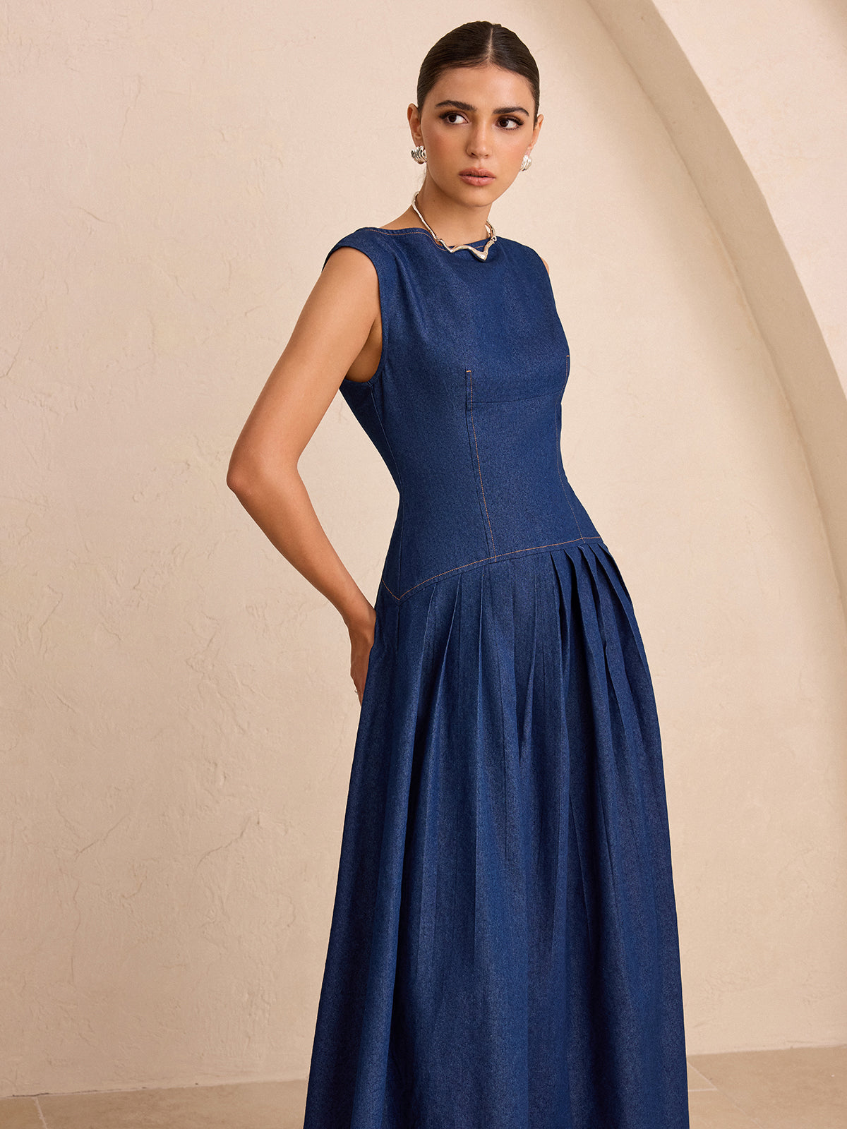 Robe longue plissée sans manches imitation jean
