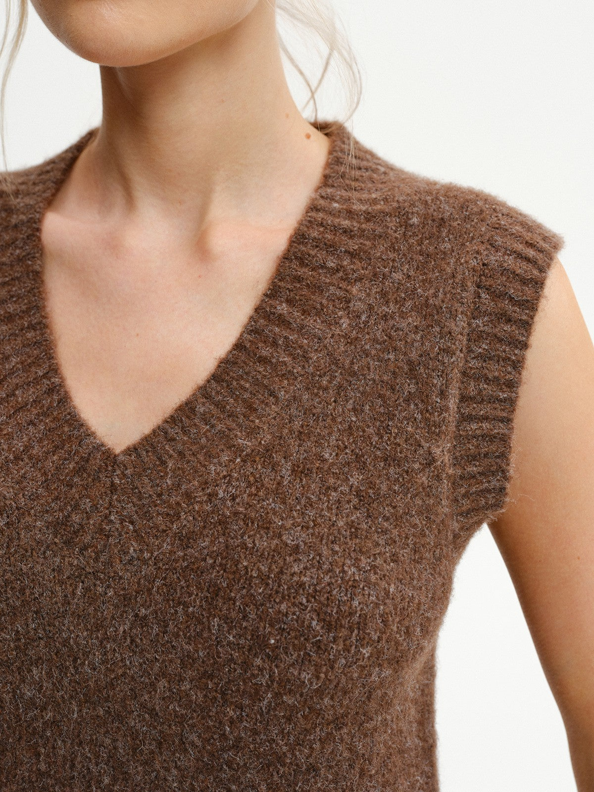 Gilet pull en maille mélangée col V