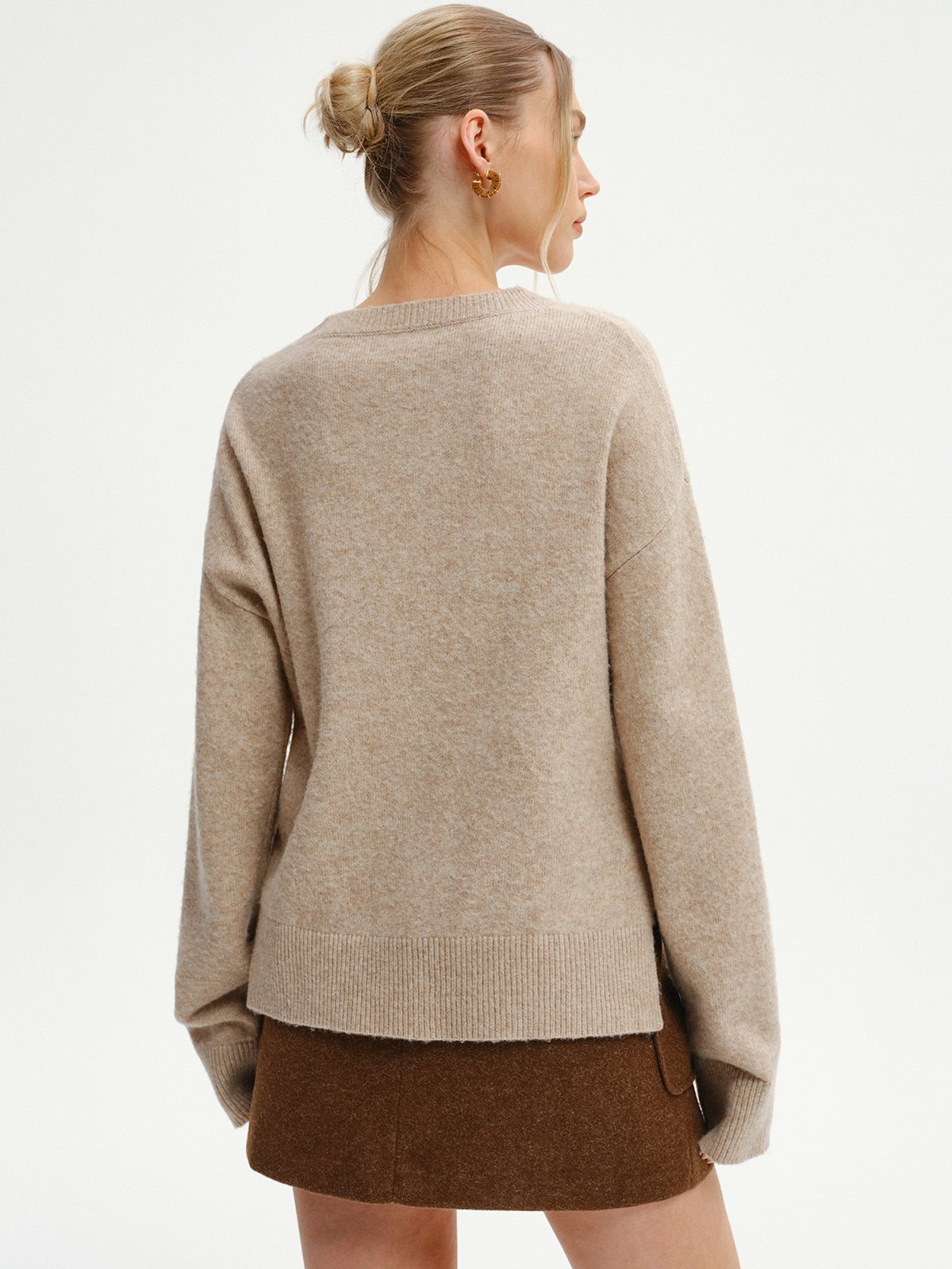 V-Ausschnitt-Pullover aus Wollmix mit seitlichem Schlitz