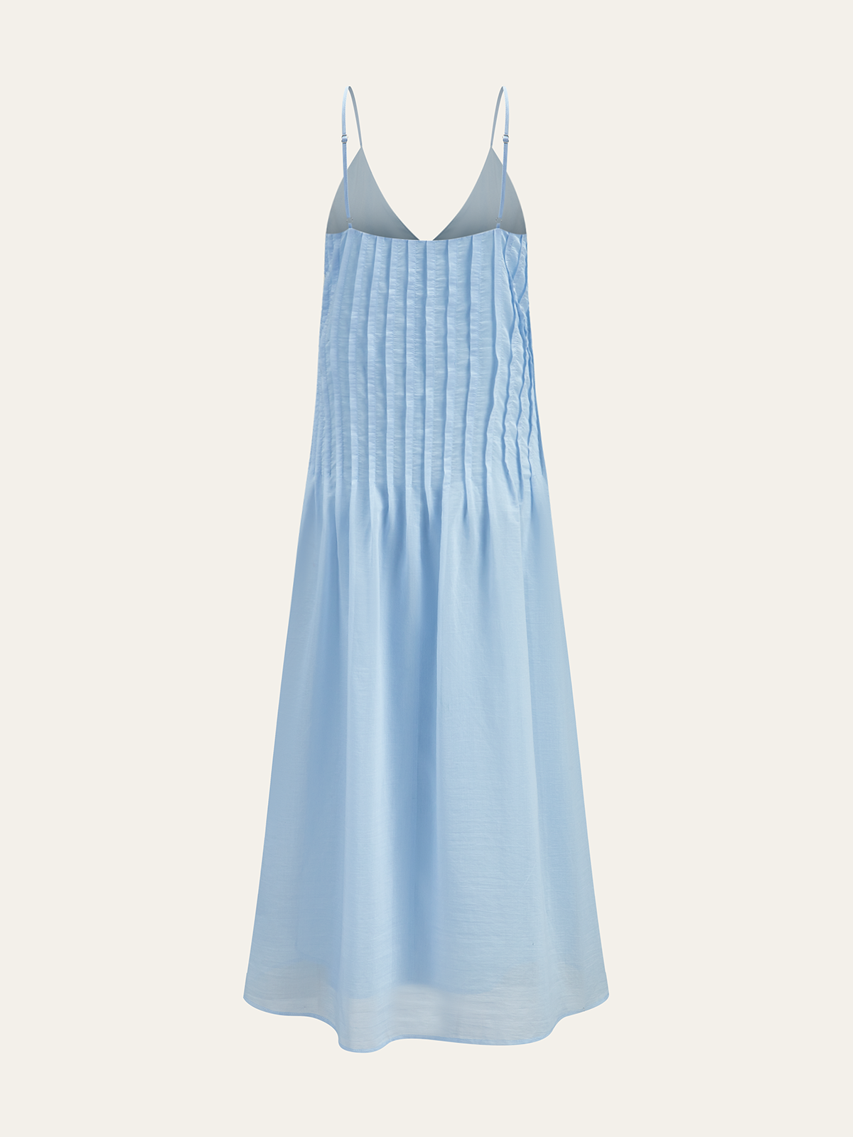 Robe longue plissée à col en V et fines bretelles