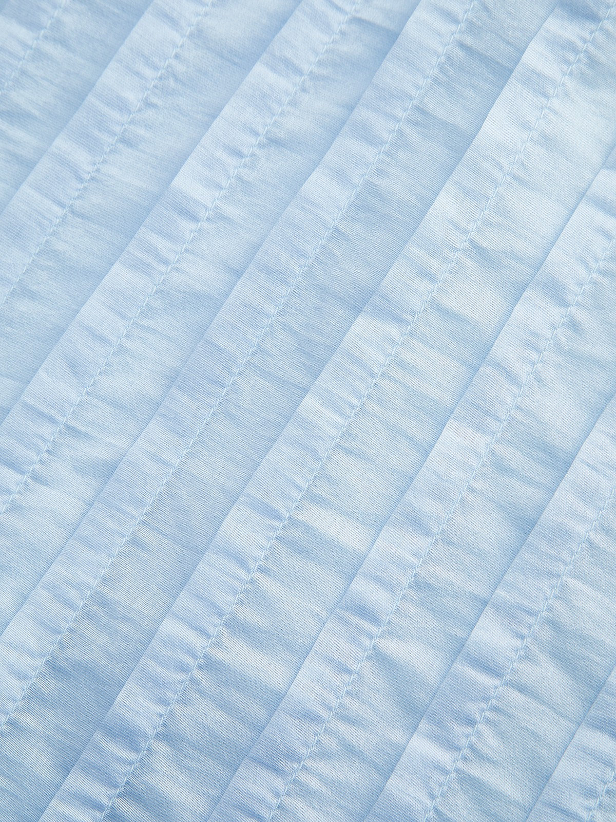 Robe maxi plissée à débardeur et col en V