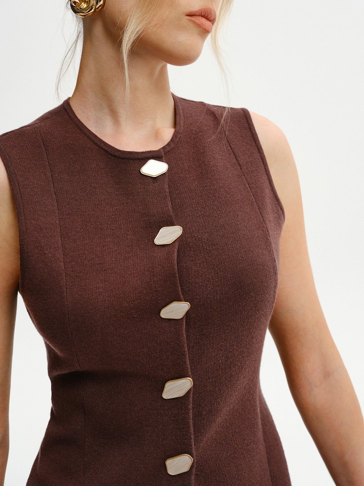 Wool-Blend Sleeveless Button Knit Cardigan