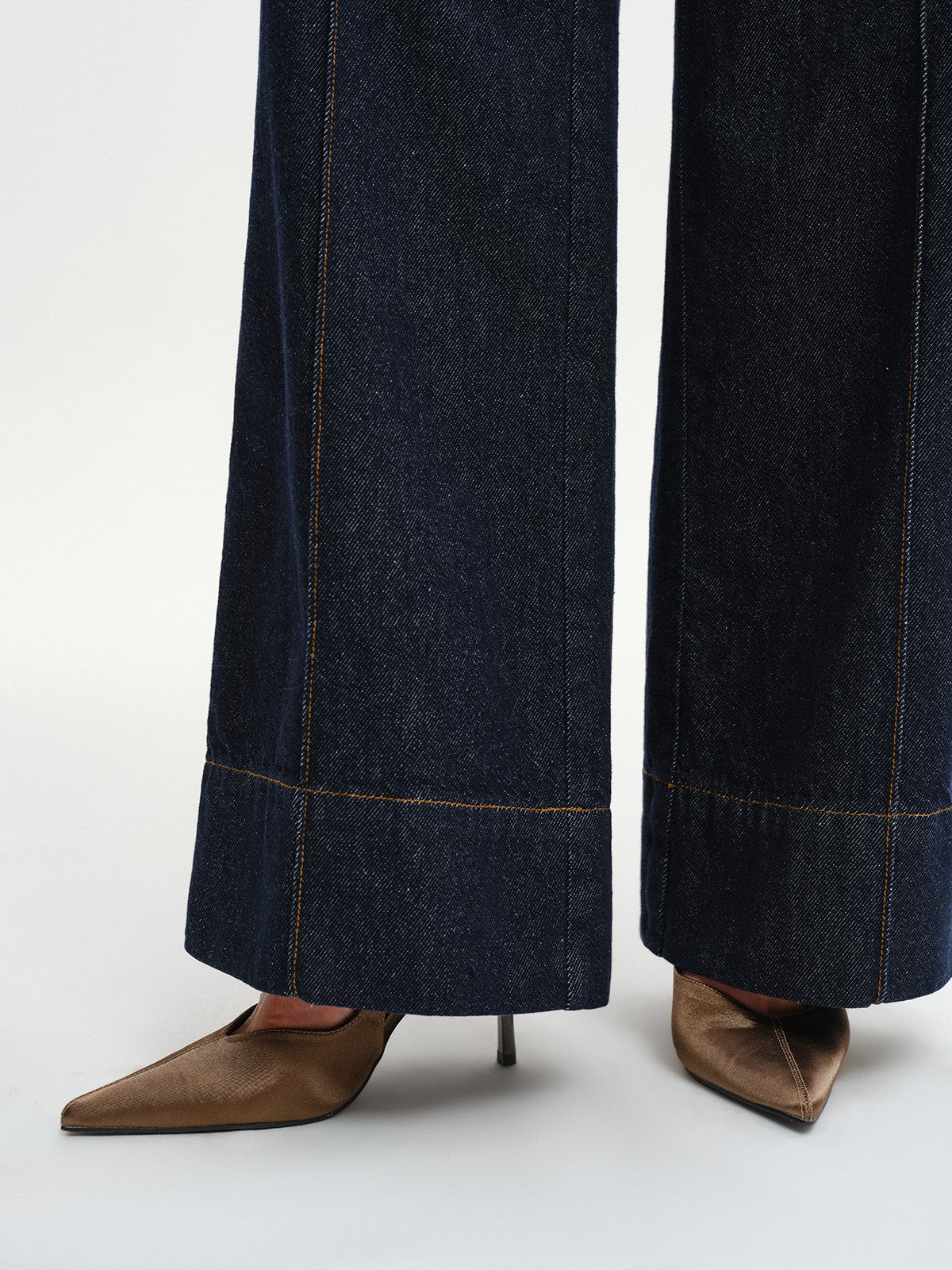 Jean en denim taille haute et coupe large