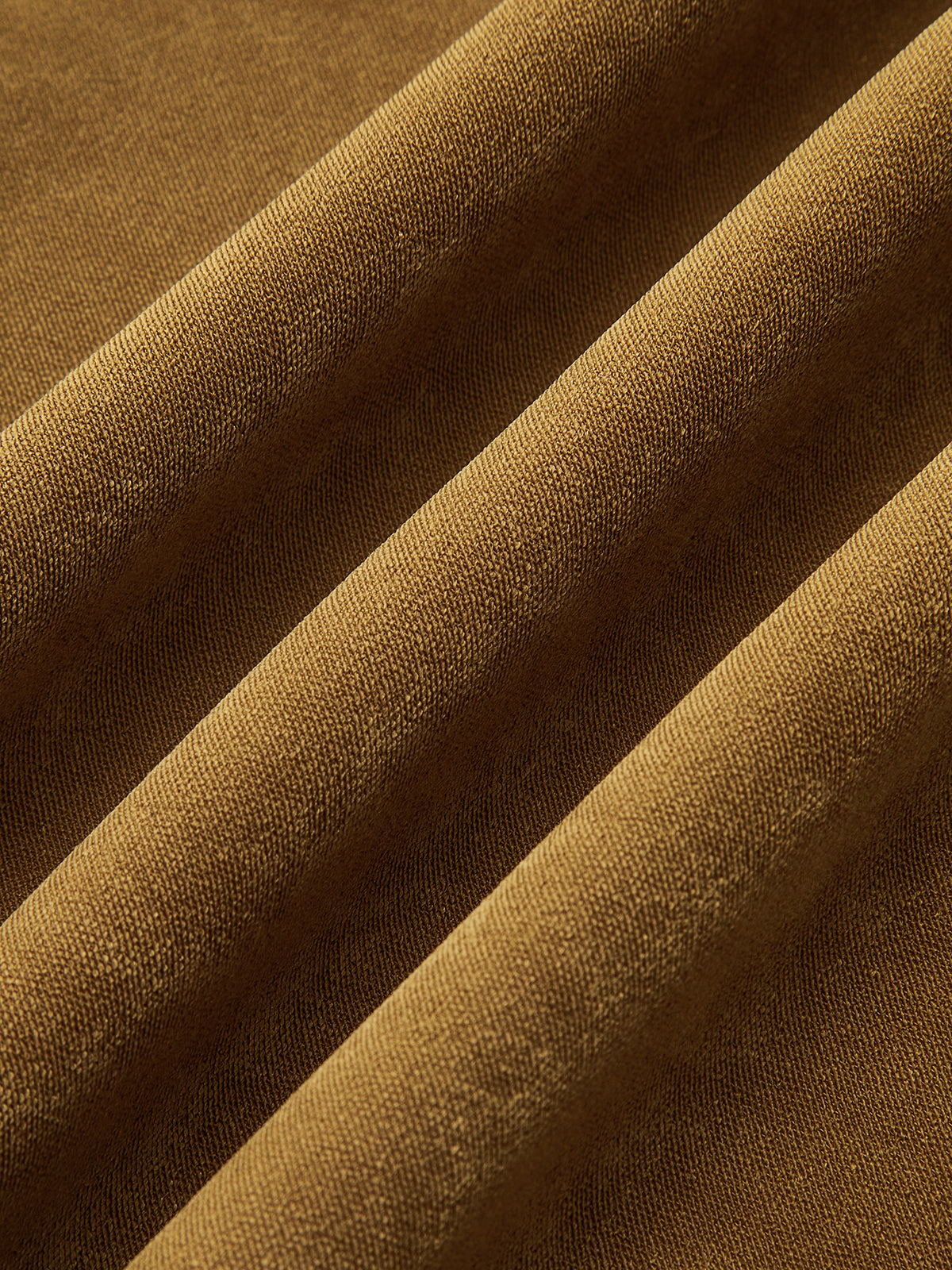 Midi-Rock mit Twist-Frontschlitz