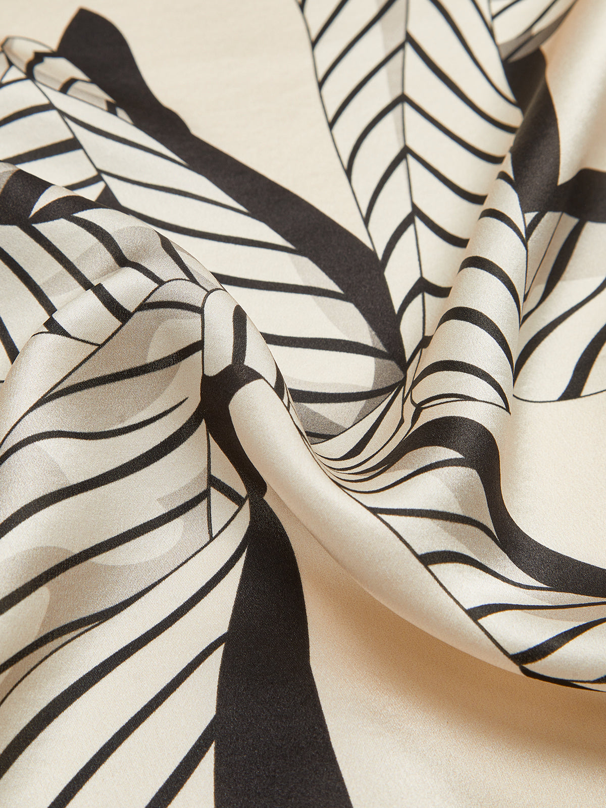 Striped Ribbon Print Silk Scarf
