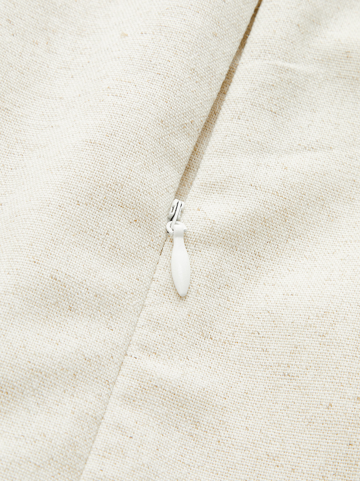 Mini-robe boutonnée ceinturée en coton et lin
