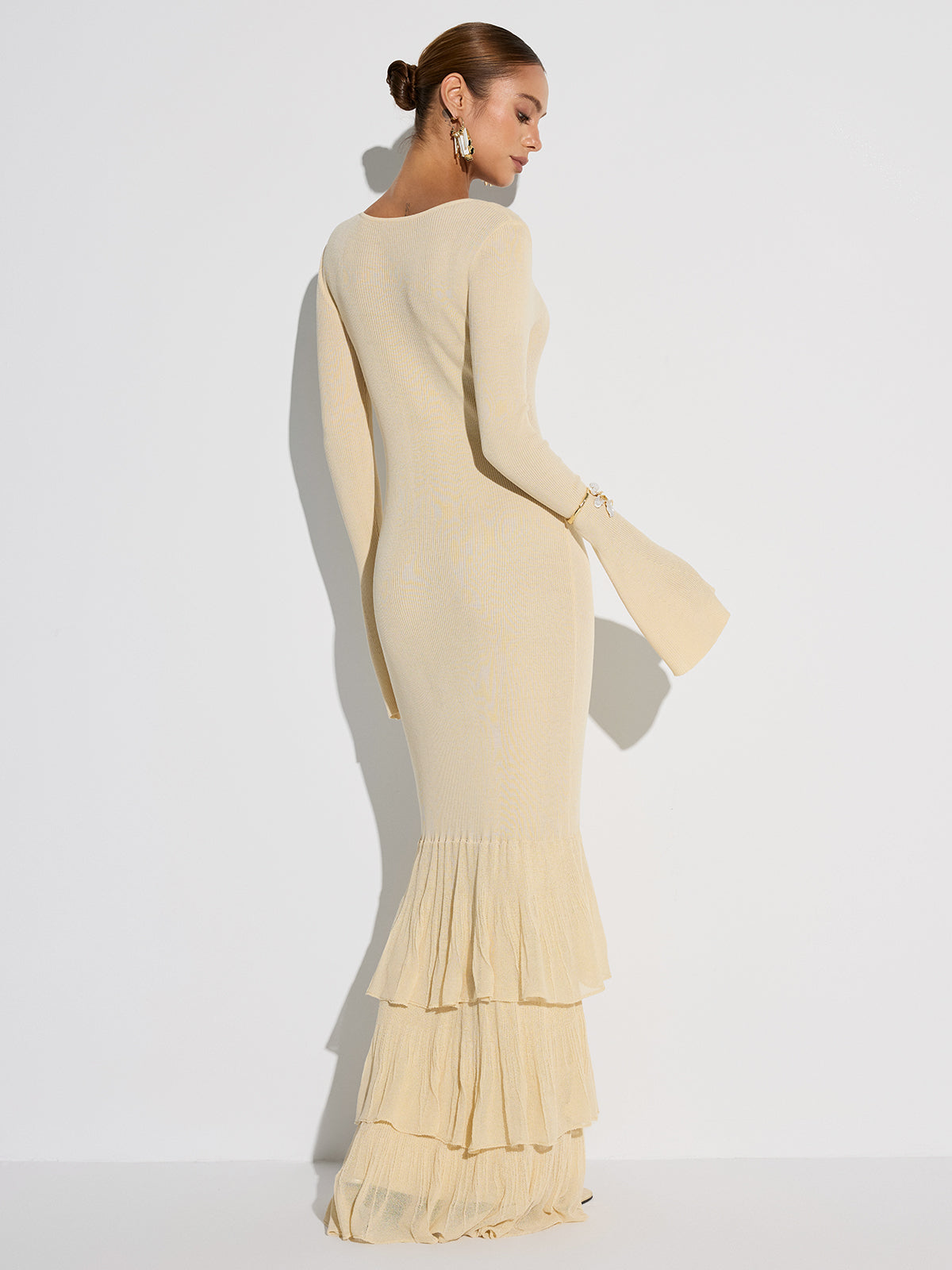 Robe longue en tricot à volants étagés