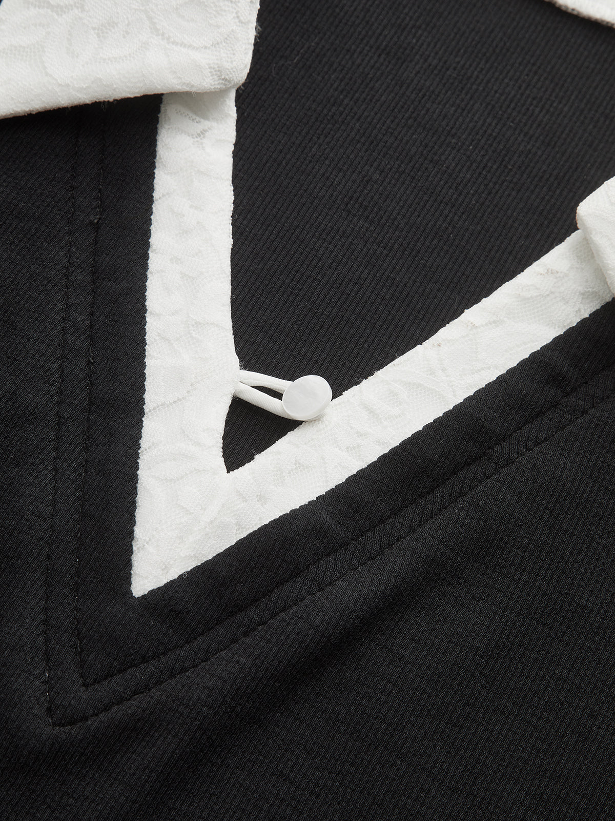 Lace Trim Collar Cotton Blend T-Shirt