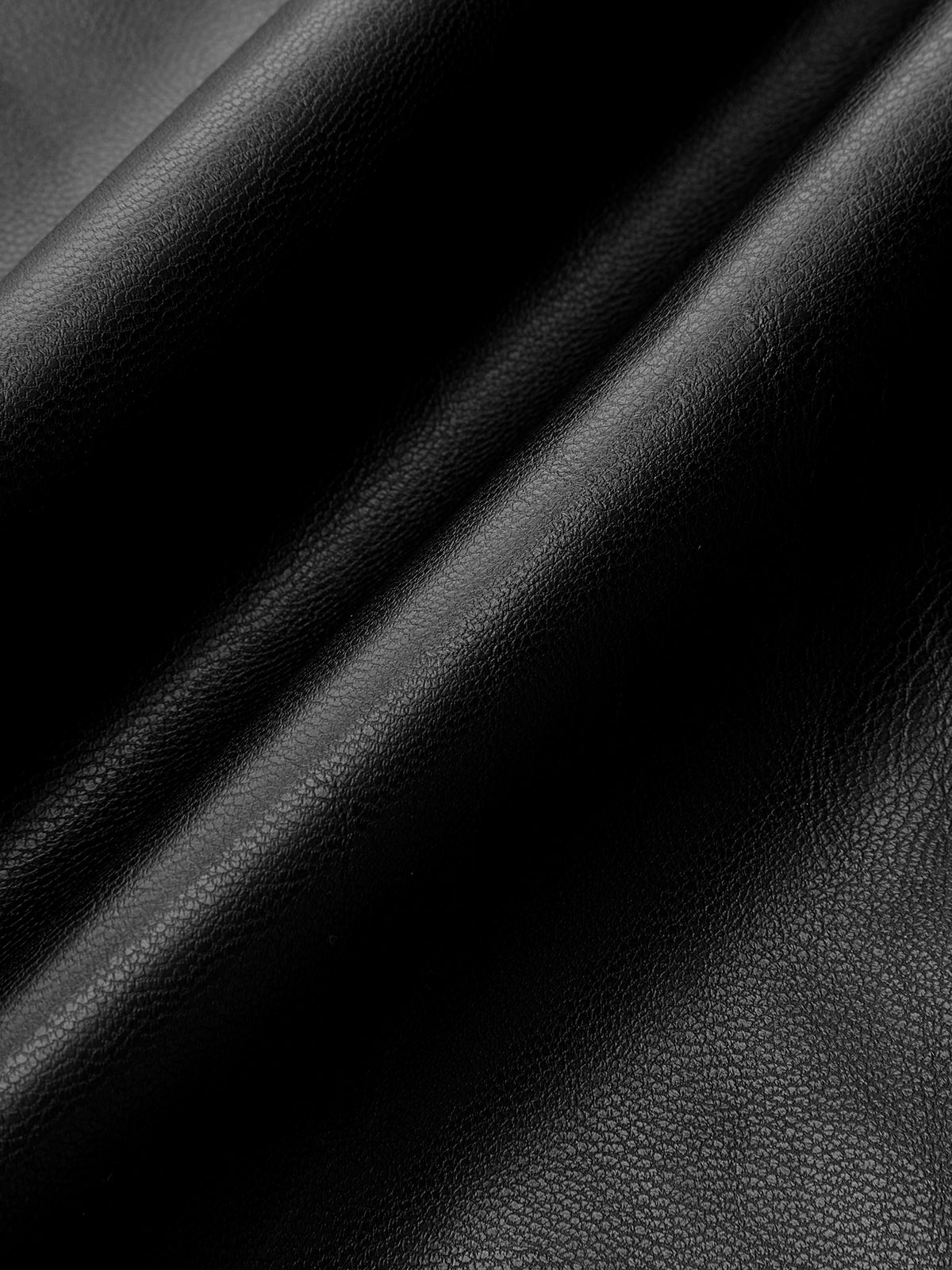 Maxirock aus PU-Leder mit Gürtel