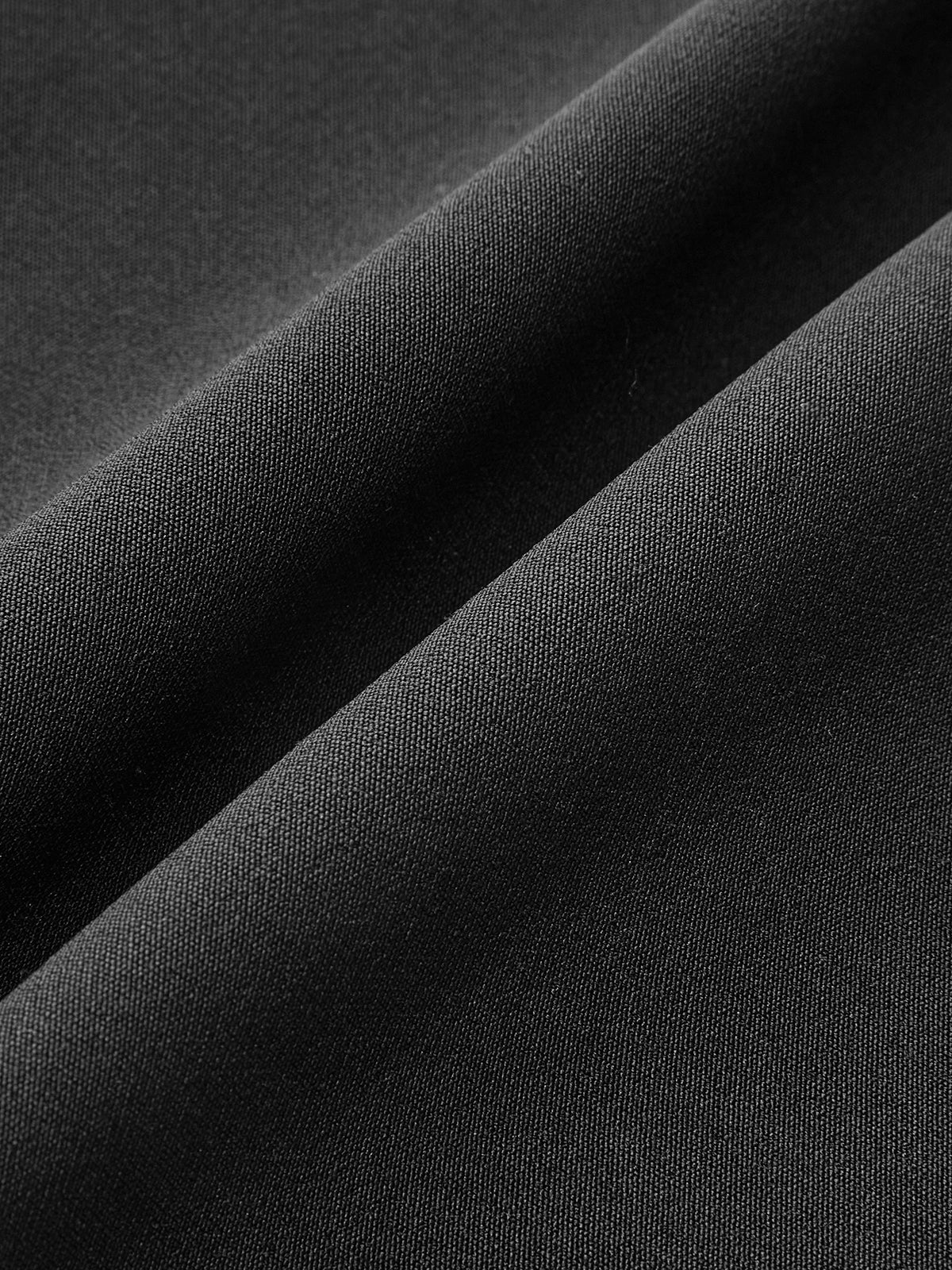 Minirock mit Farbblock-Falten, Ziertaschen