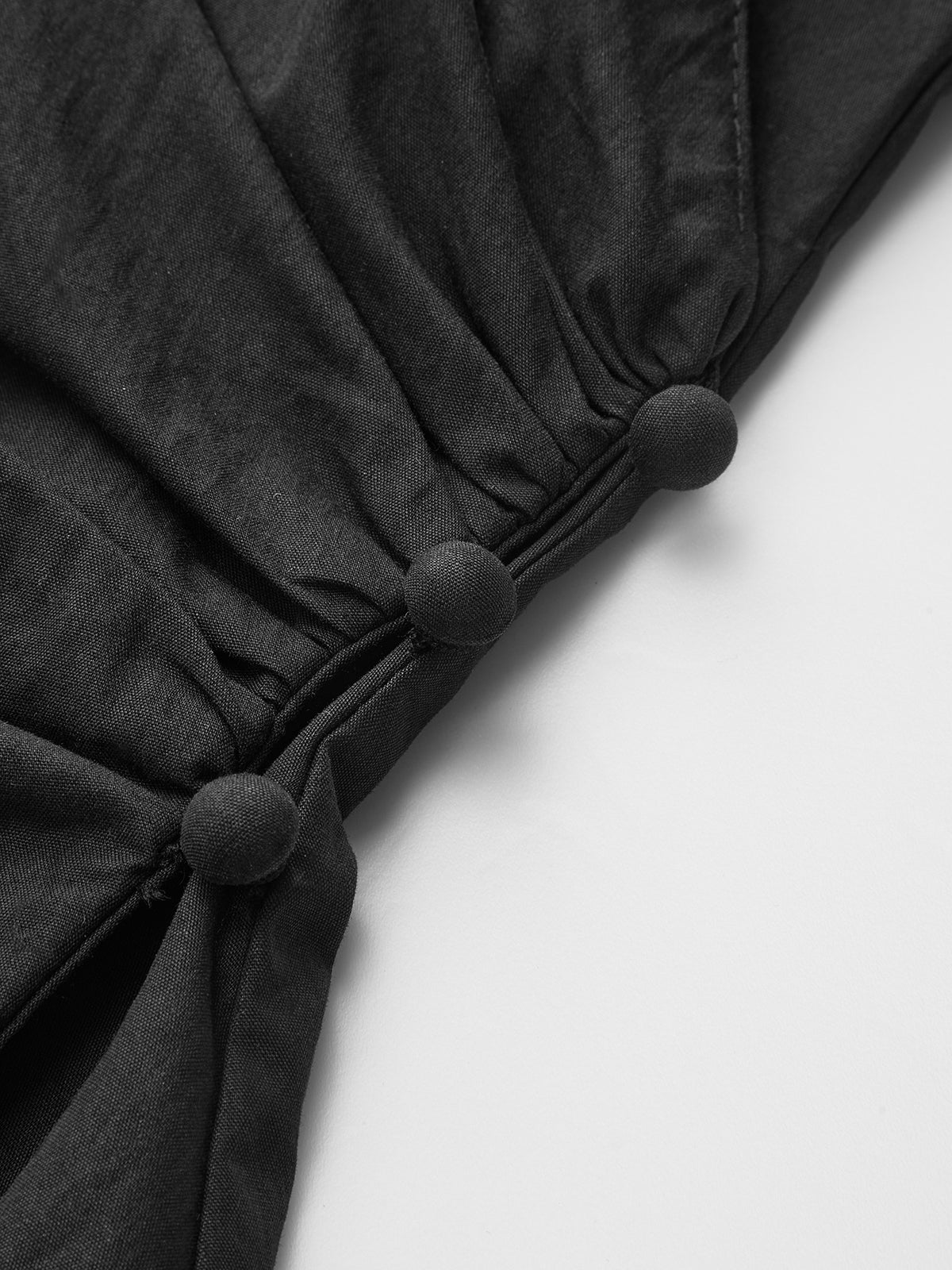 Oberteil mit ausgestellten Ärmeln und asymmetrischem Wickeldesign