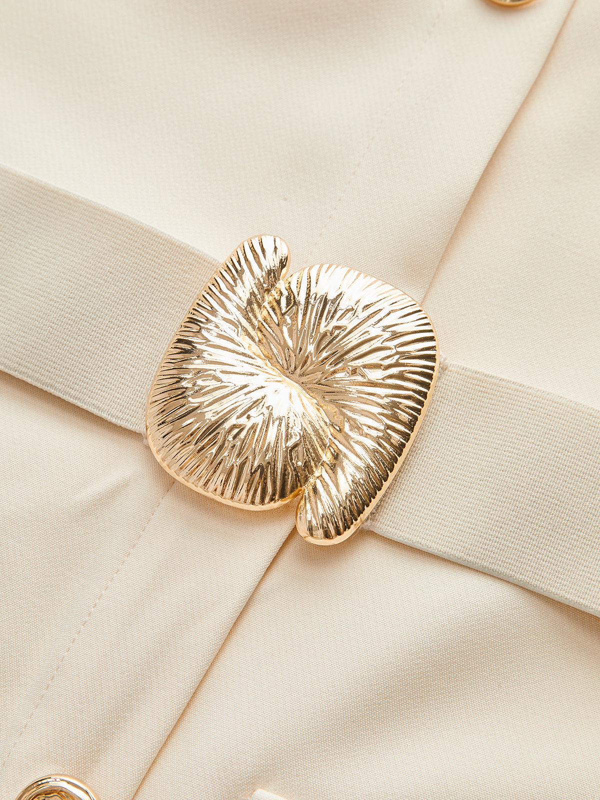 Robe longue boutonnée avec ceinture