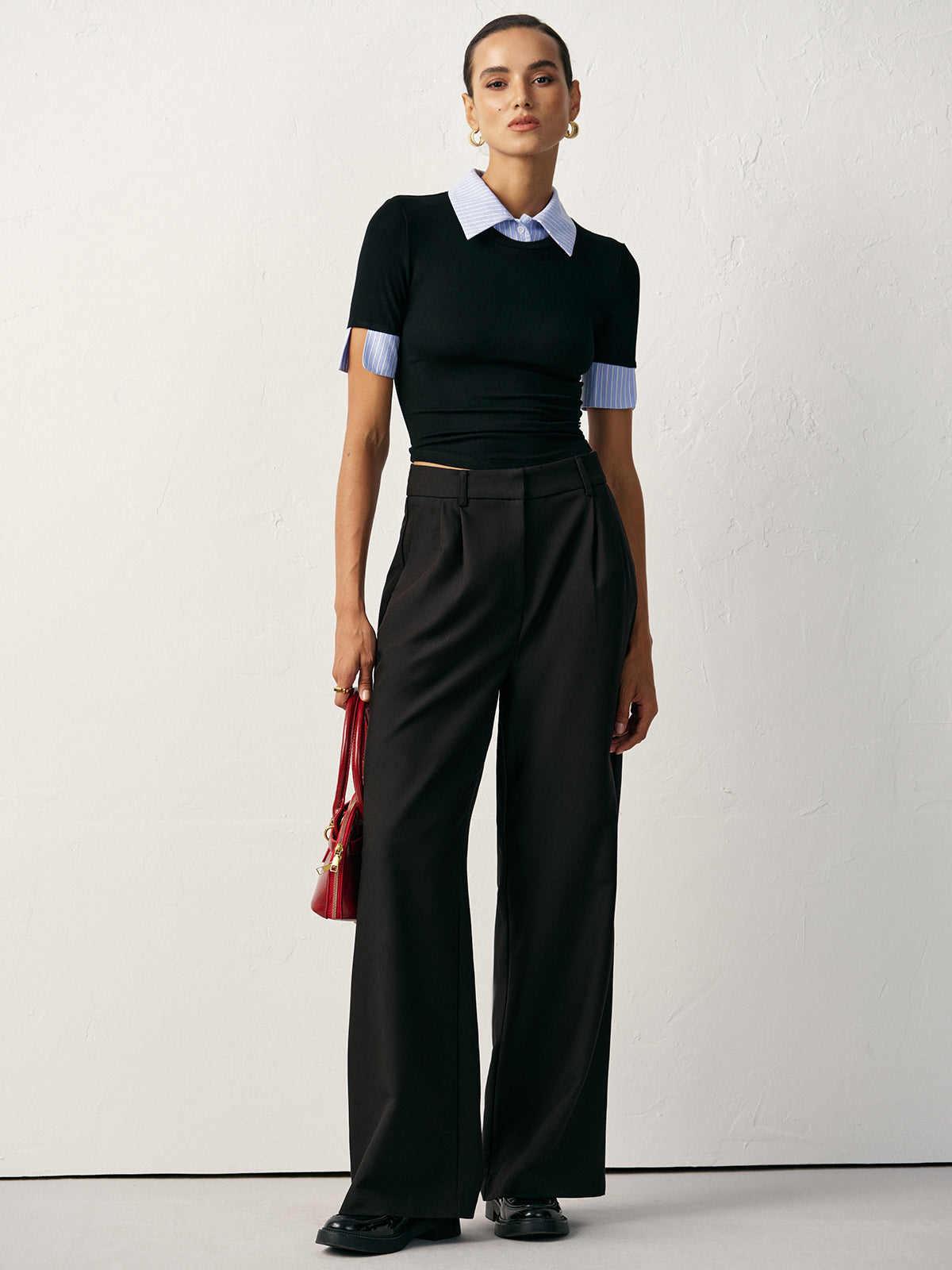 2 in 1 Paneled Collar And Cuffs Fitted T-Shirt