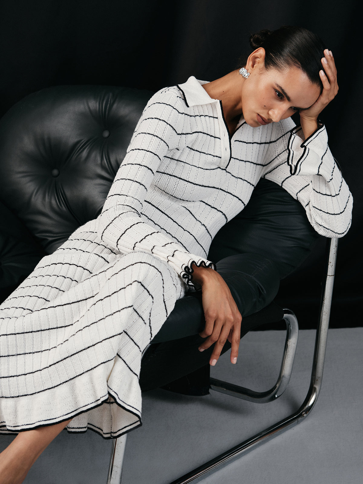 Midi-Kleid aus Stretchstrick mit Matrosenstreifen