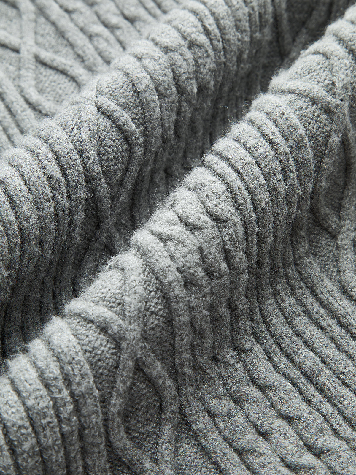 Kabelstrickhose mit mittelhohem Bund und Kordelzug