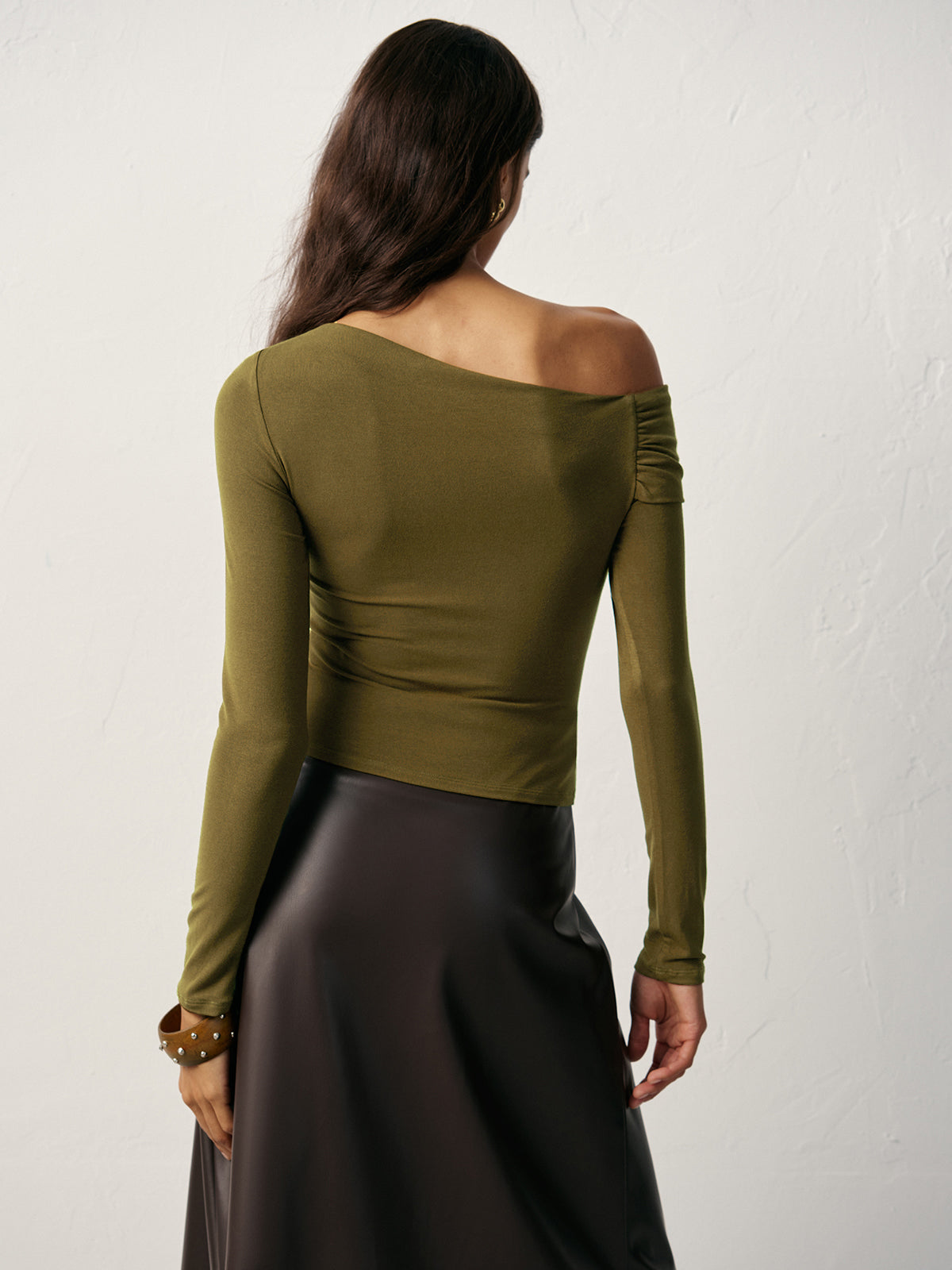 One-Shoulder Langarm-T-Shirt