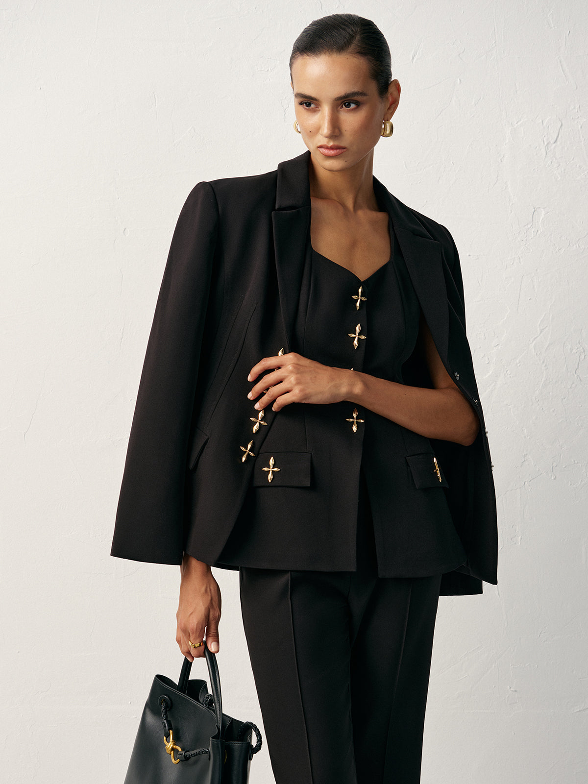 Gilet boutonné en croix