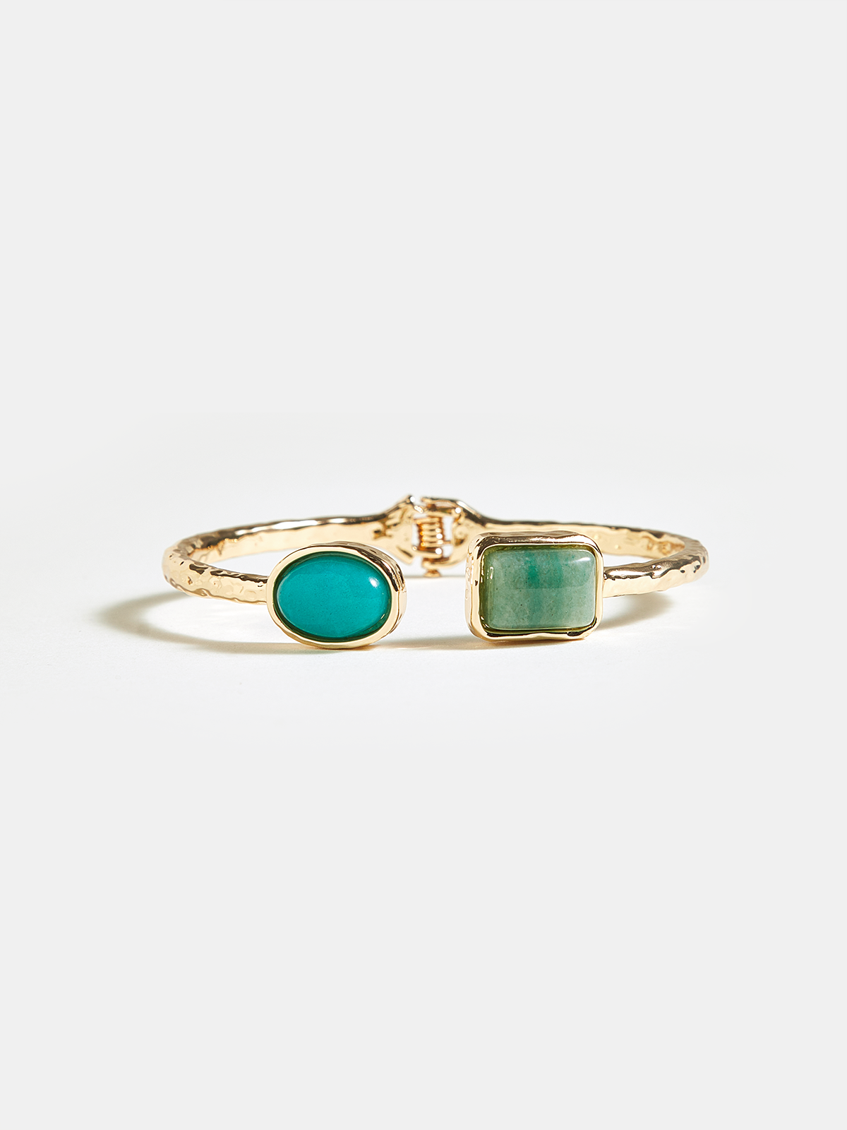 Bracelet en turquoise martelée