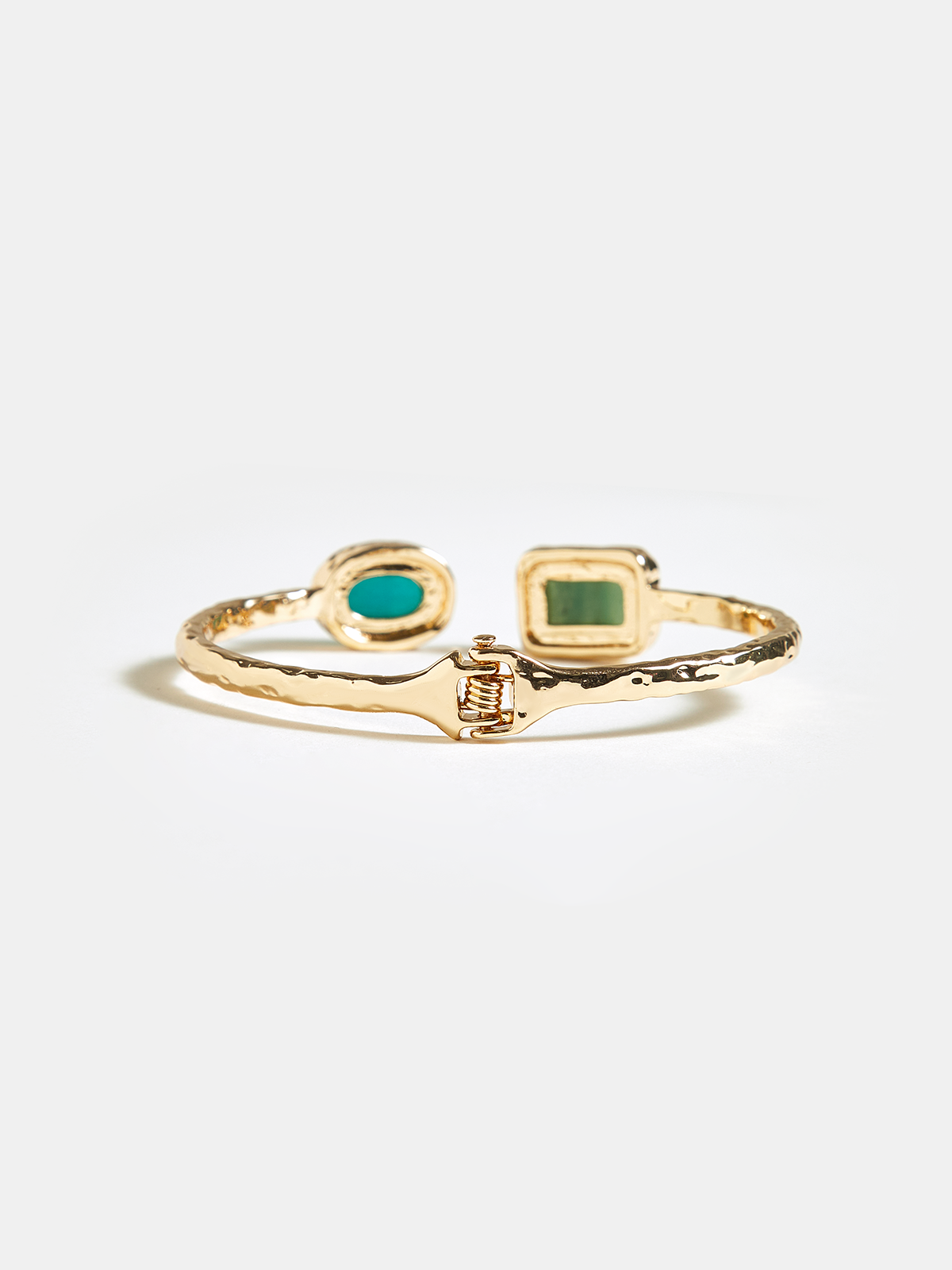 Bracelet en turquoise martelée