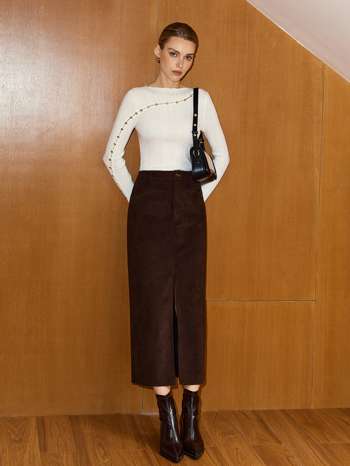 Oberteil aus Wollmischung mit Metalldetail und asymmetrischem Cut-Out