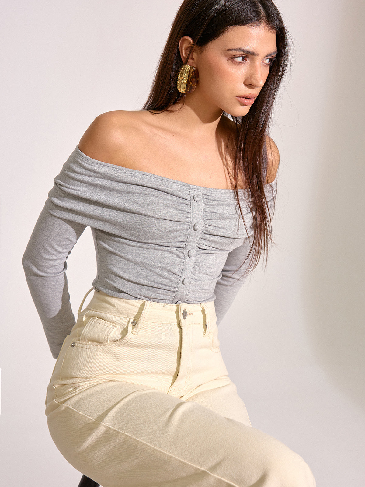 Off-Shoulder Ruched Long Sleeve T-Shirt