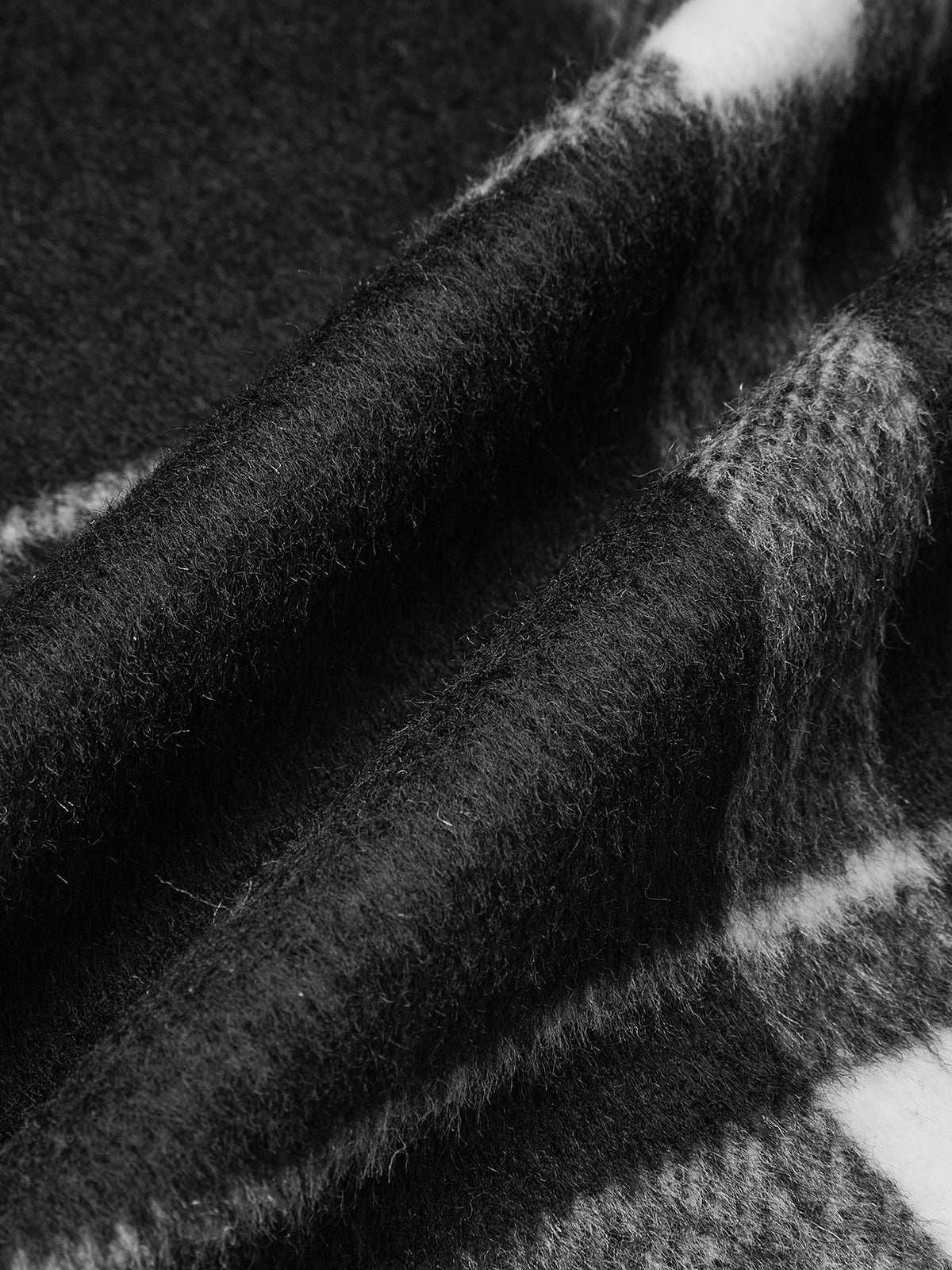 Karierter Blazer aus Wollmischung