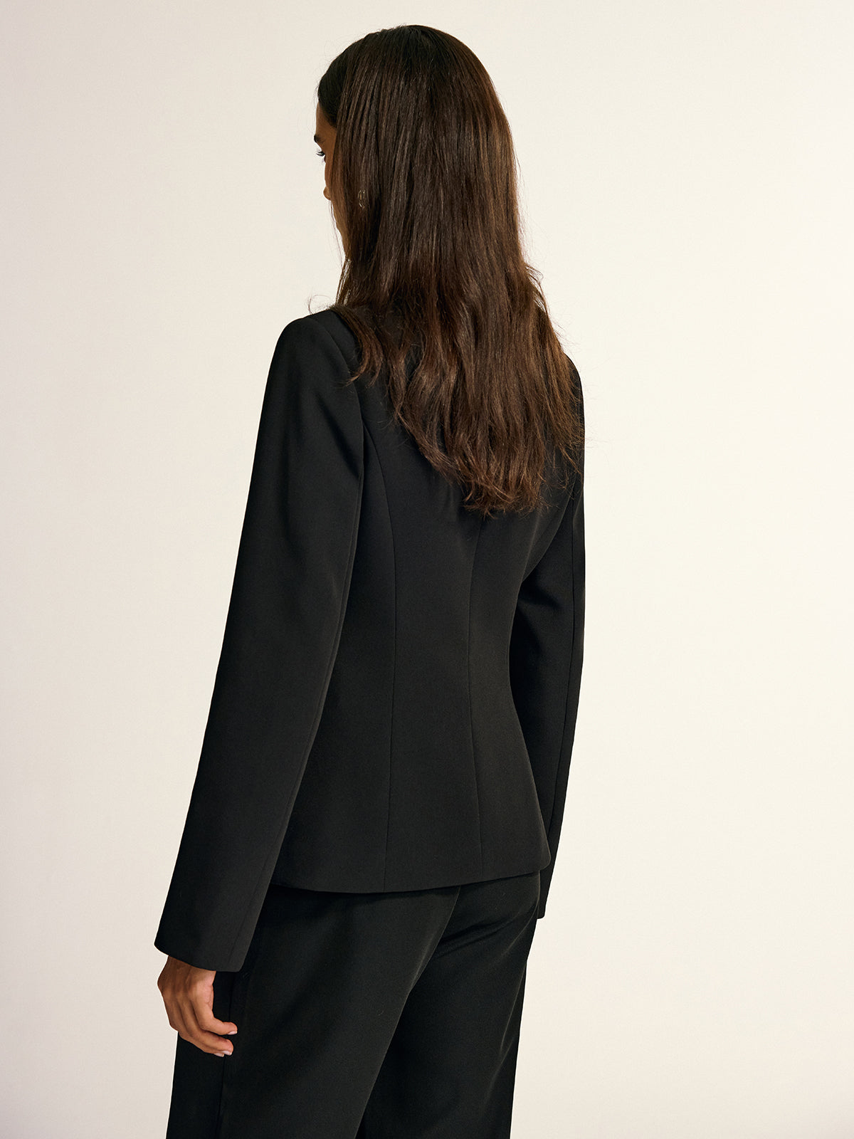 Blazer mit Schalkragen und Metallknöpfen