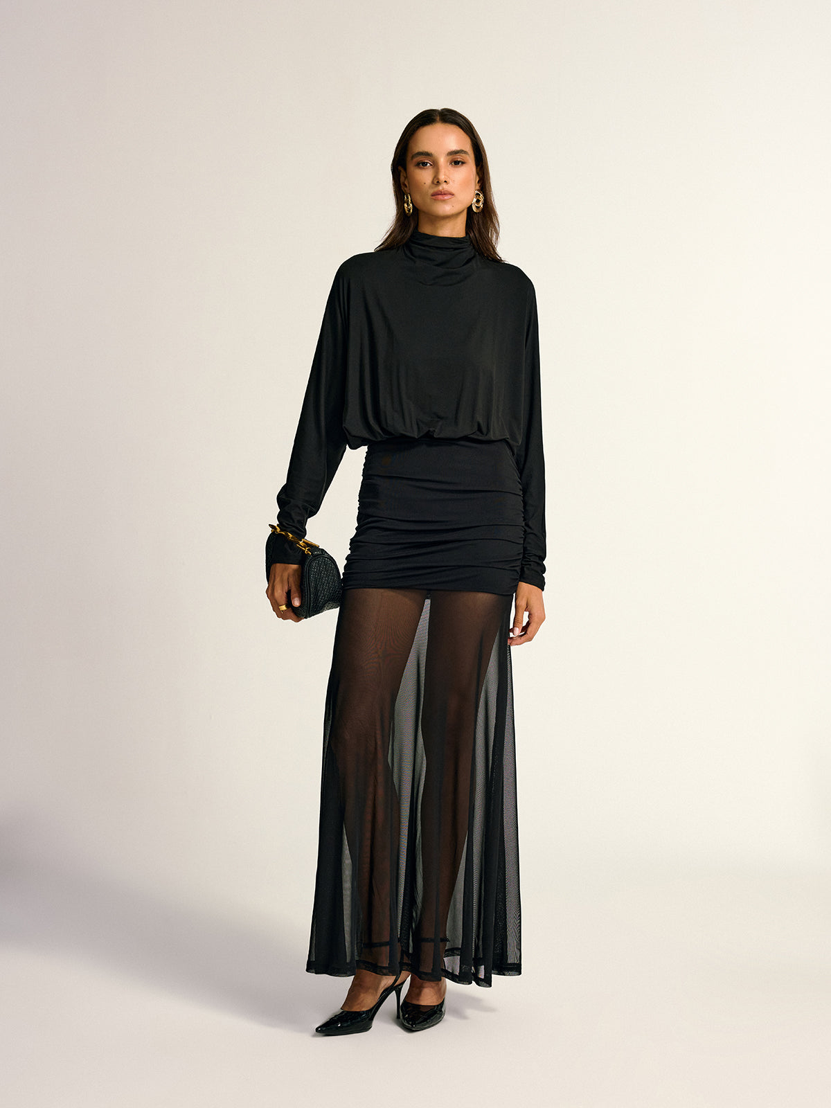 Rollkragen-Langarm-Kleid mit Drapierungen und Raffungen aus Mesh