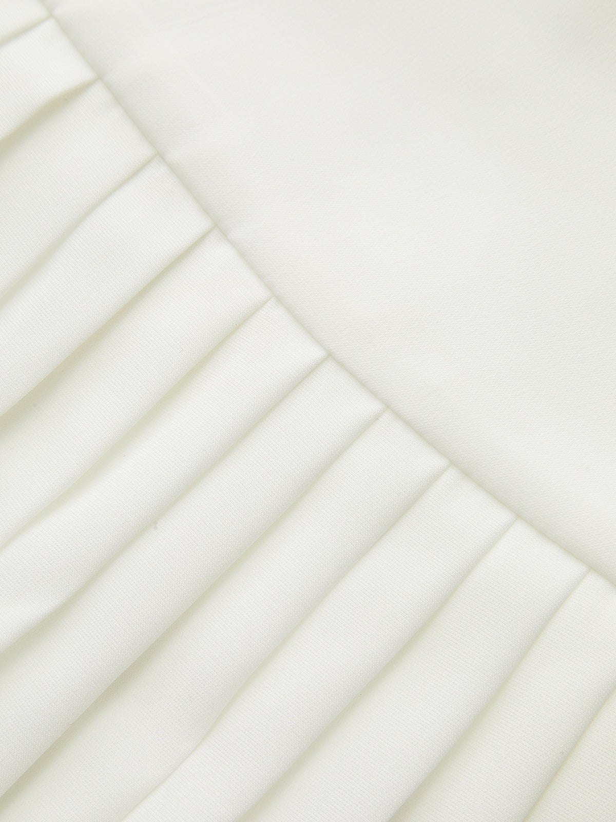 gestufter Faltenminirock