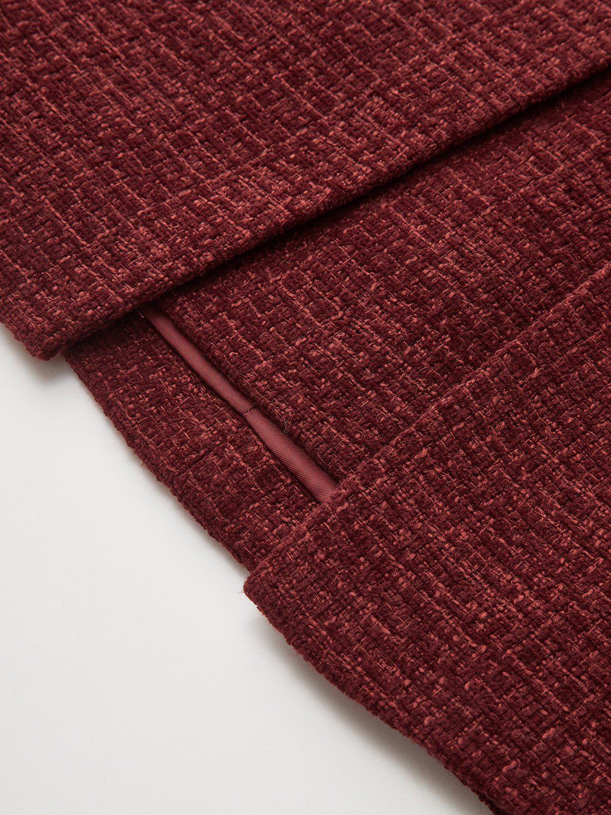 Tweed-Minirock mit Schlitz und Metalldetail