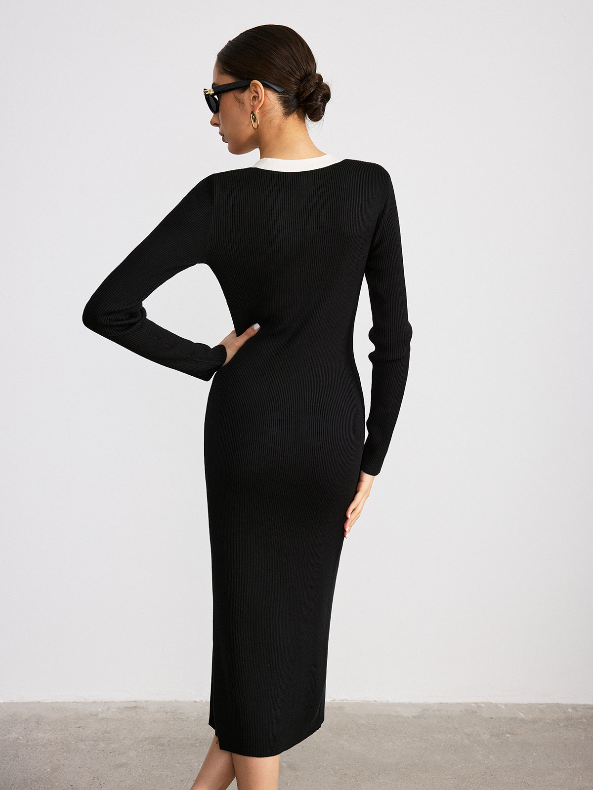 Contrast Trim V-Neck Knitted Slit Dress