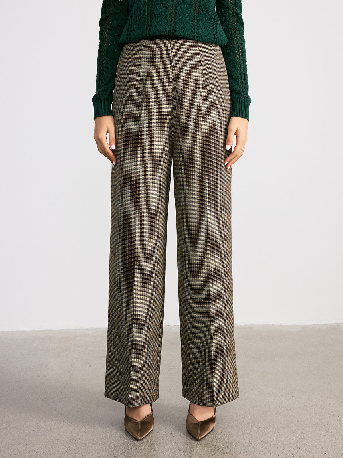 Houndstooth Mid-Waist Straight-Leg Pants