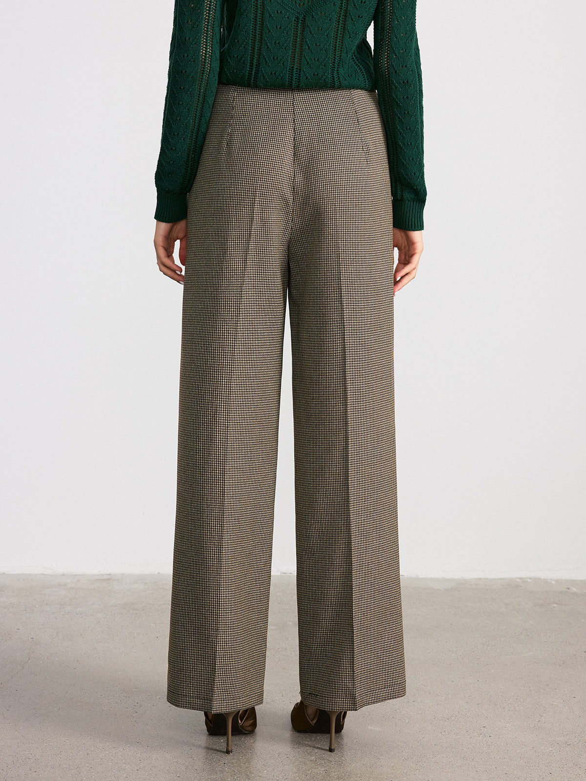 Houndstooth Mid-Waist Straight-Leg Pants