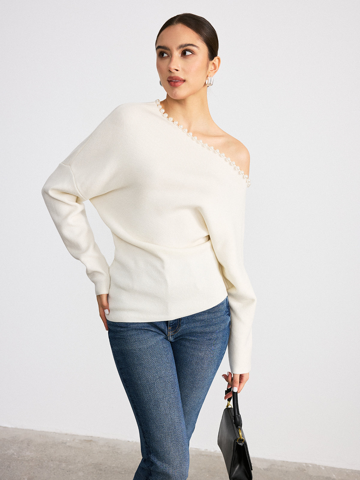 Pull en laine mélangée à perles, épaules dénudées