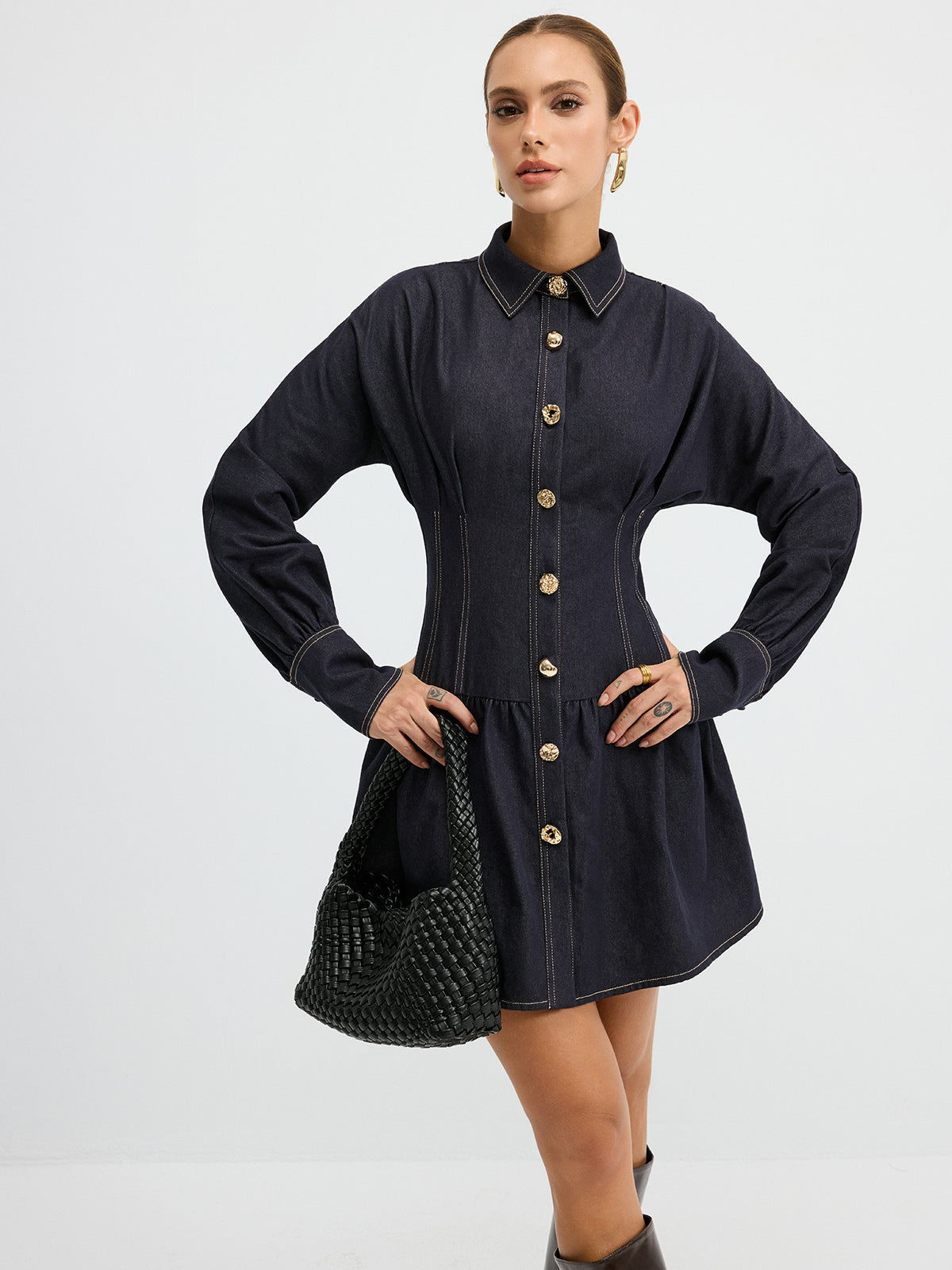 Robe chemise en jean à boutons métalliques