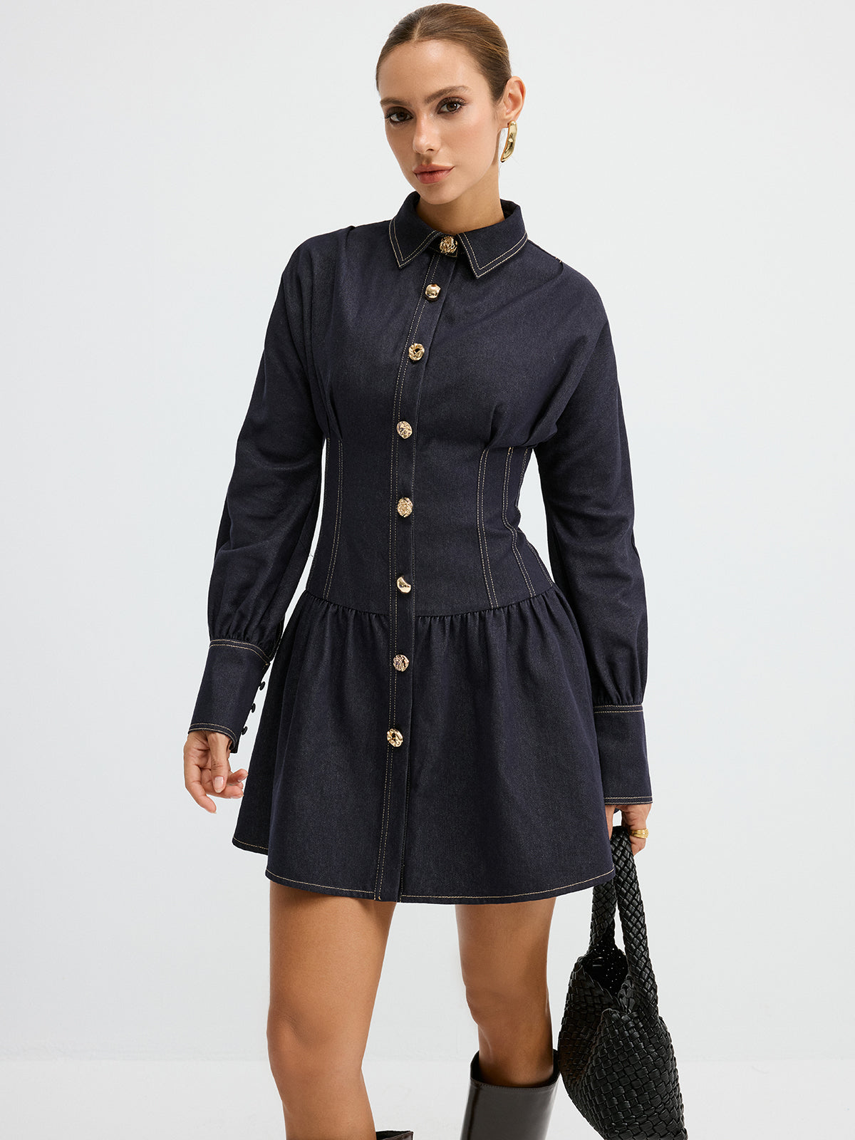 Robe chemise en jean à boutons métalliques
