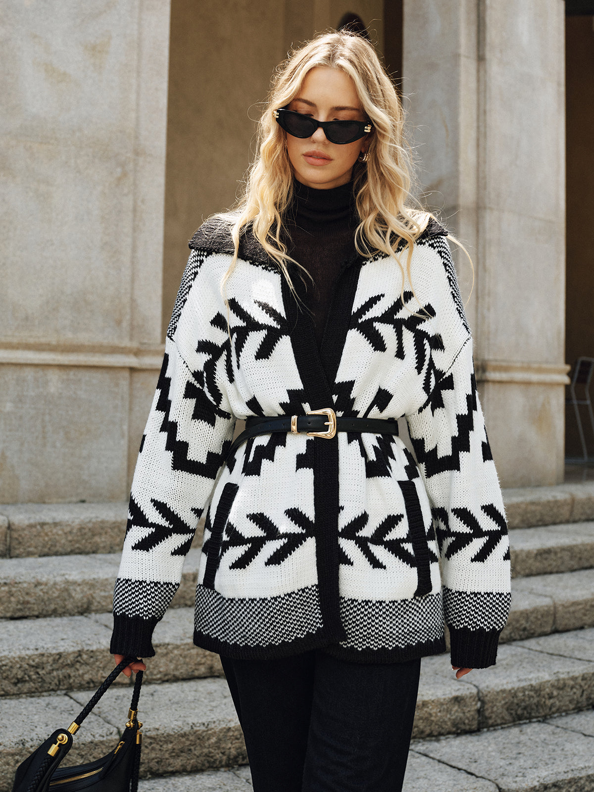 Cardigan en tricot à col et motif géométrique sans ceinture