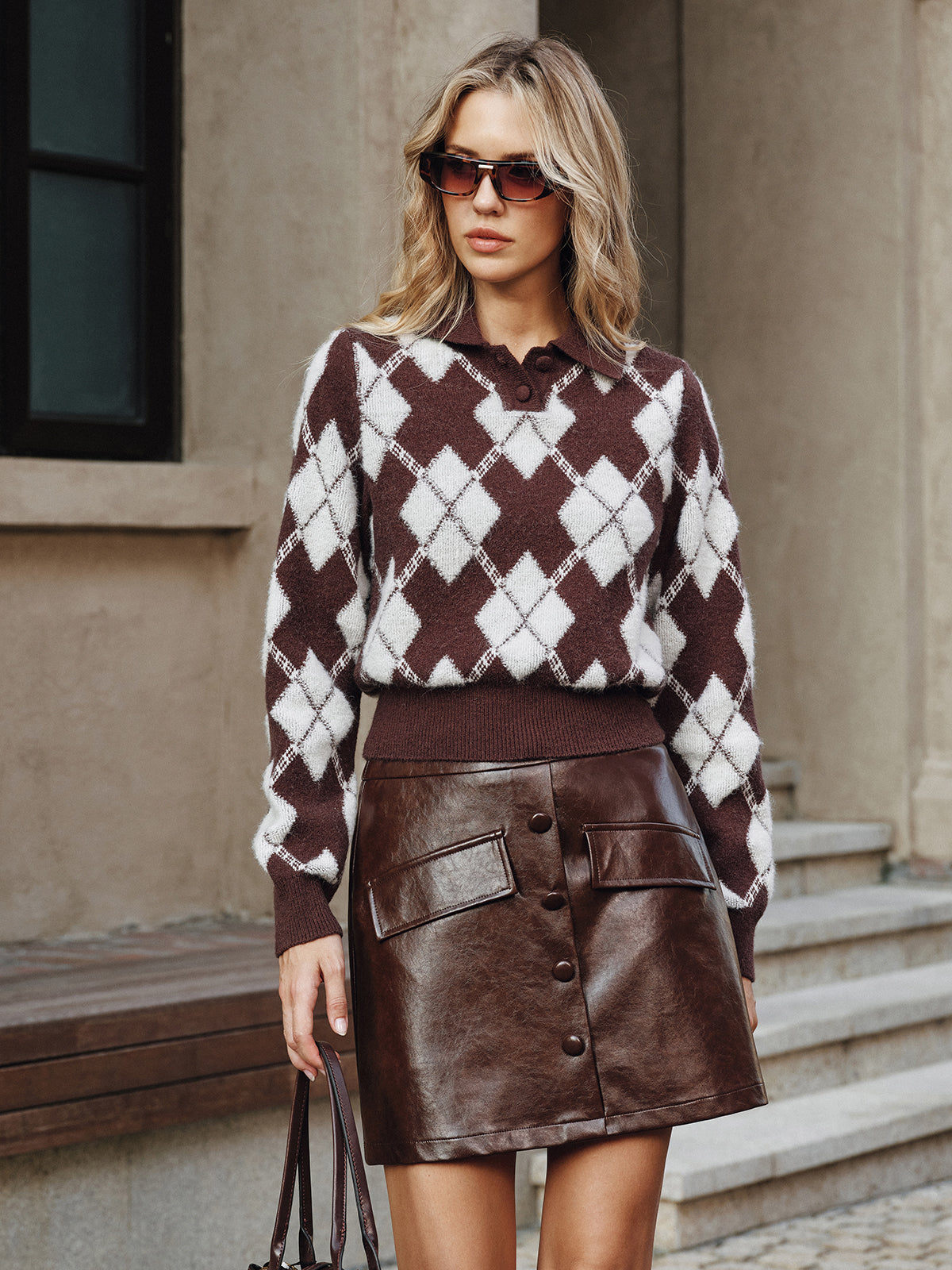 Pullover mit Argyle-Muster und Kragen