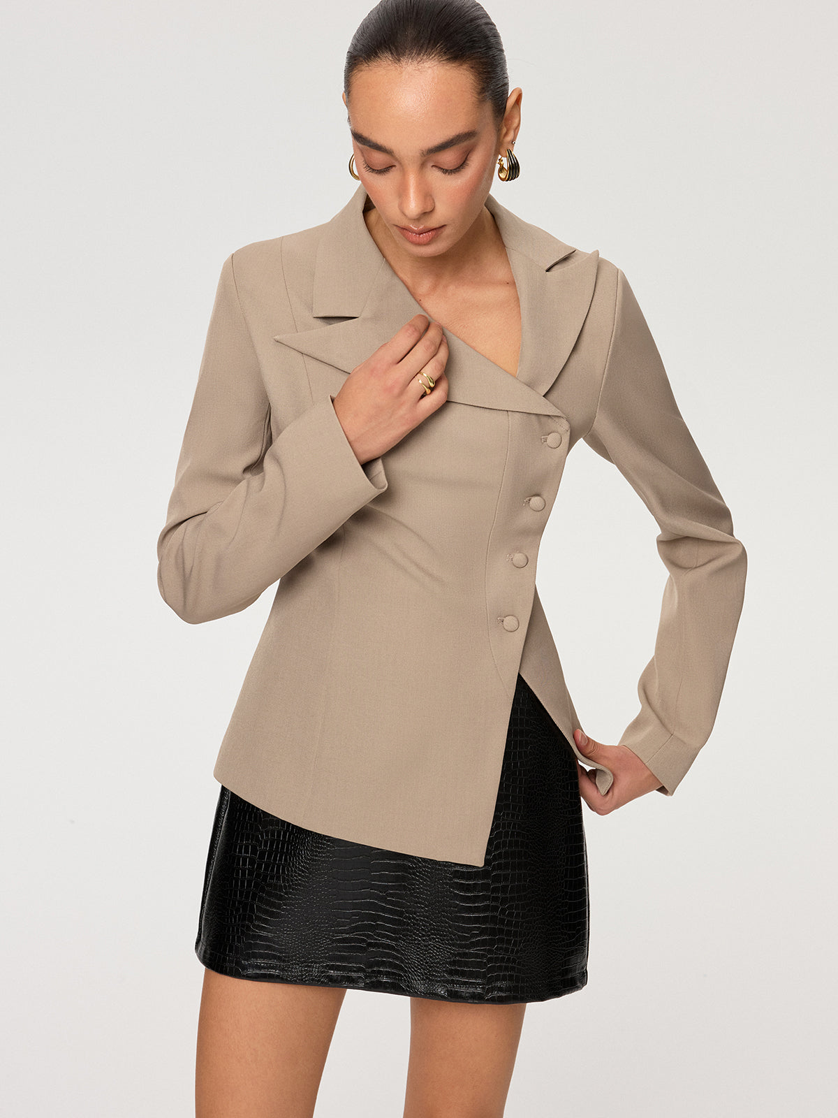 Blazer asymétrique boutonné sur le devant