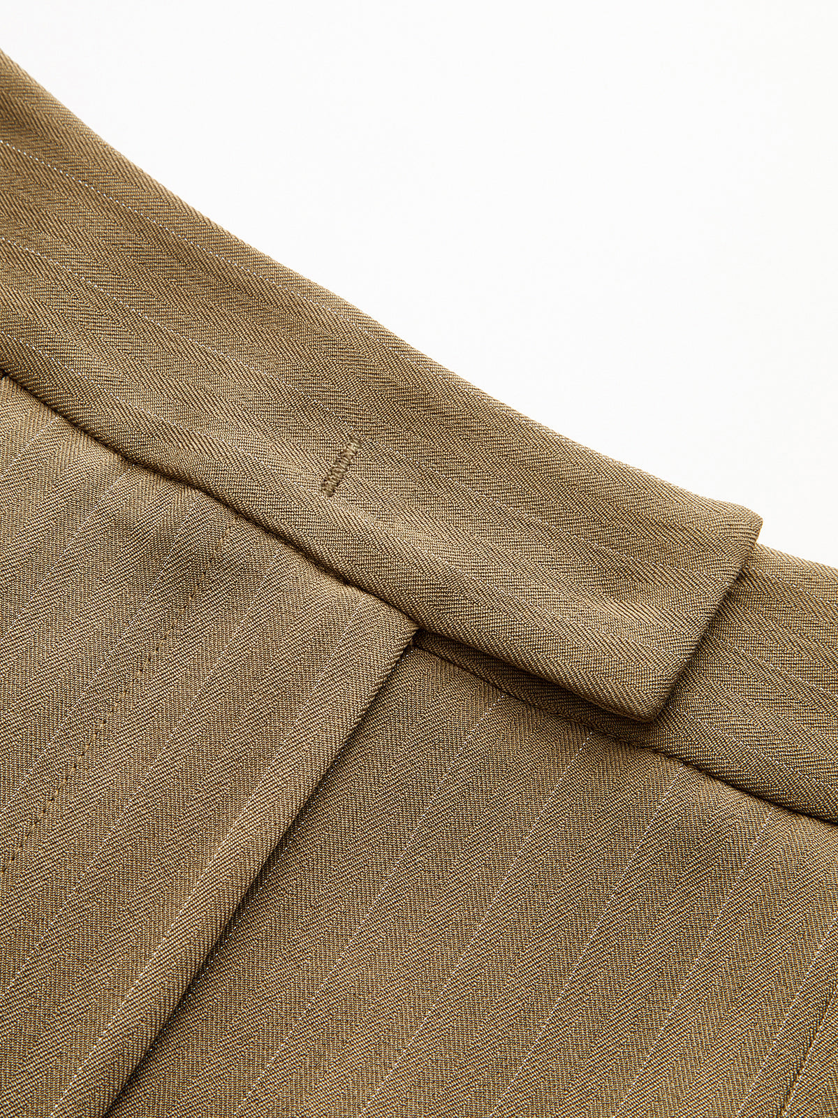 Pantalon plissé ample à rayures fines