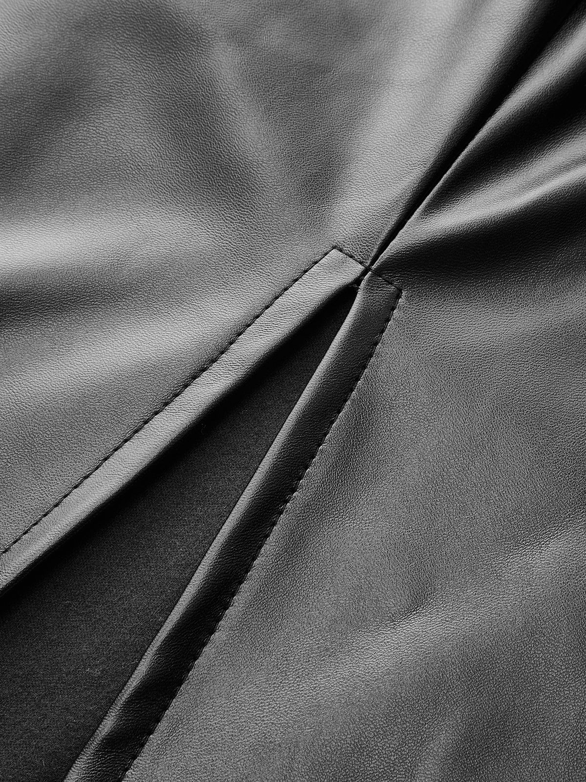 Midi-Rock aus PU-Leder mit Knotendetail