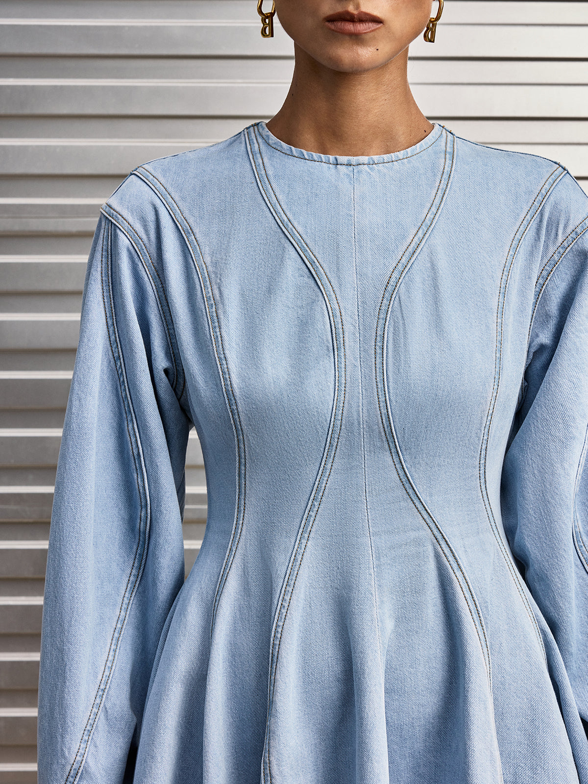 Robe évasée en jean à manches longues