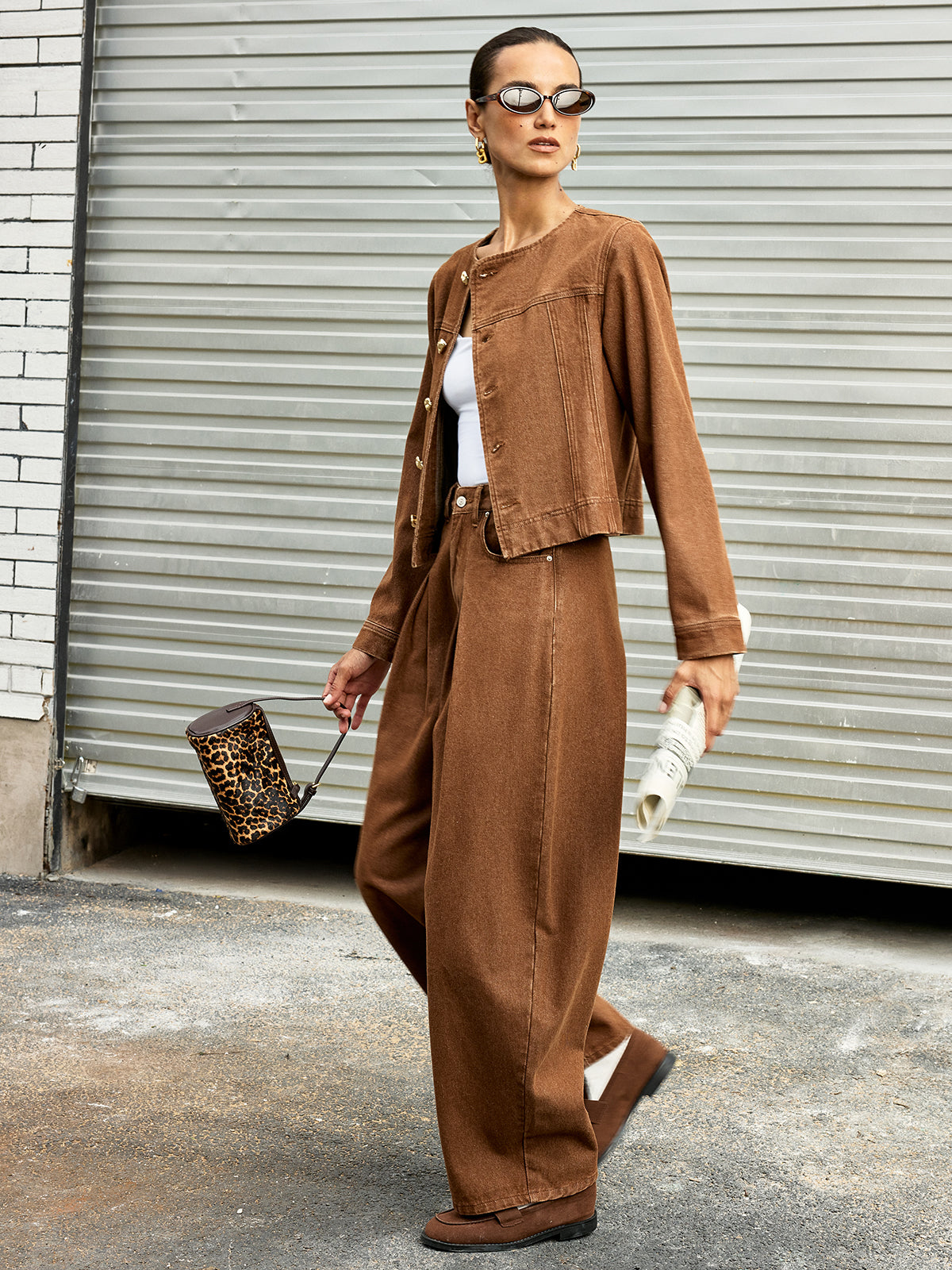 Pantalon en denim taille mi-haute à jambes larges