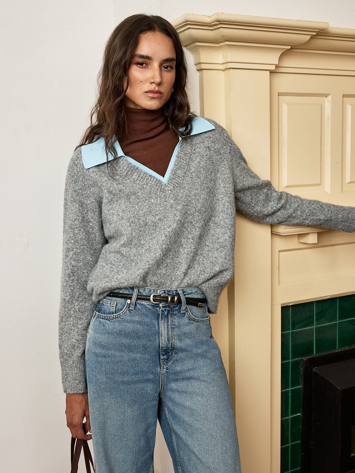Pull en laine mélangée à col contrastant