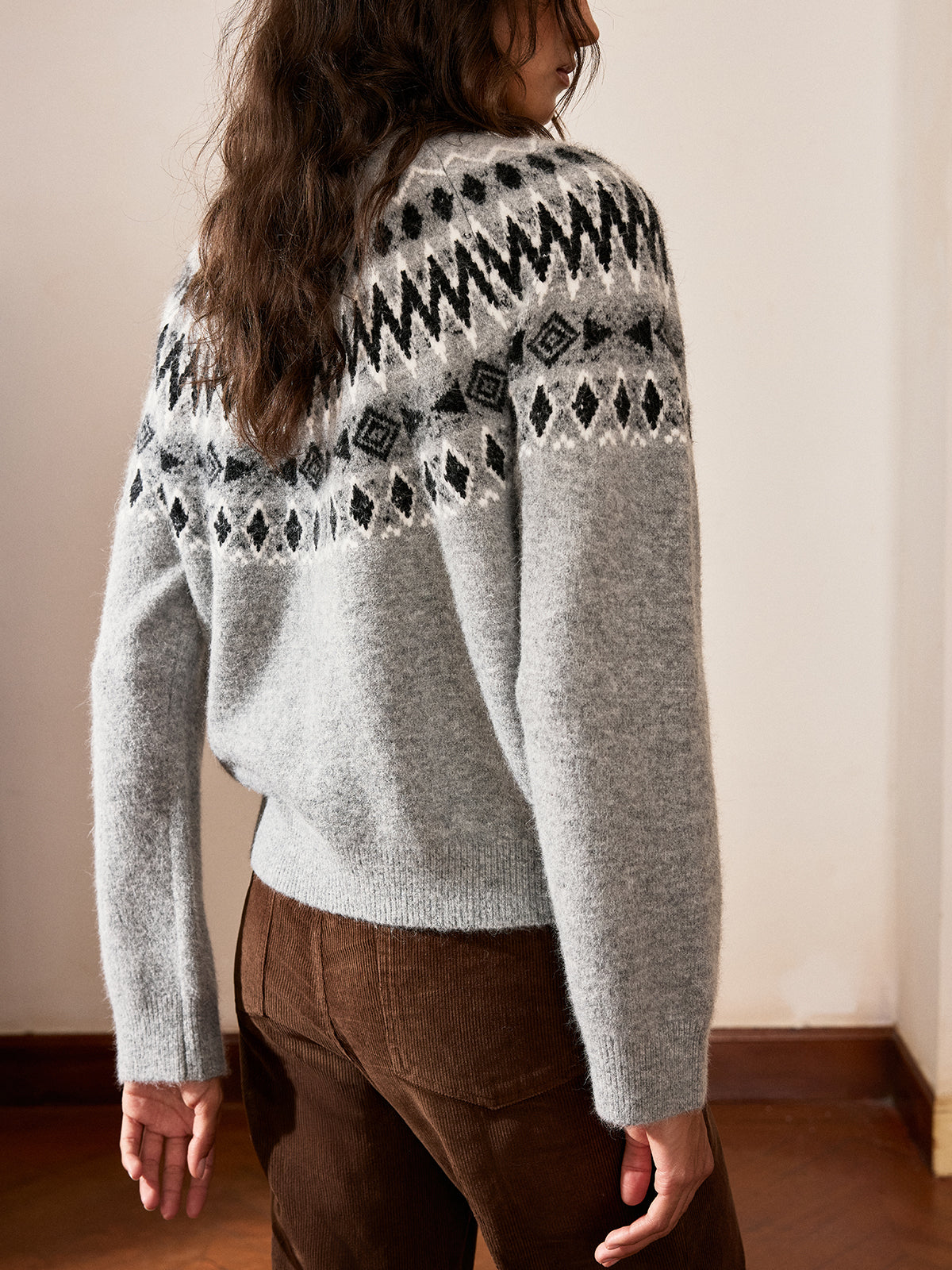 Fair Isle Pattern Crew Neck Knit Sweater